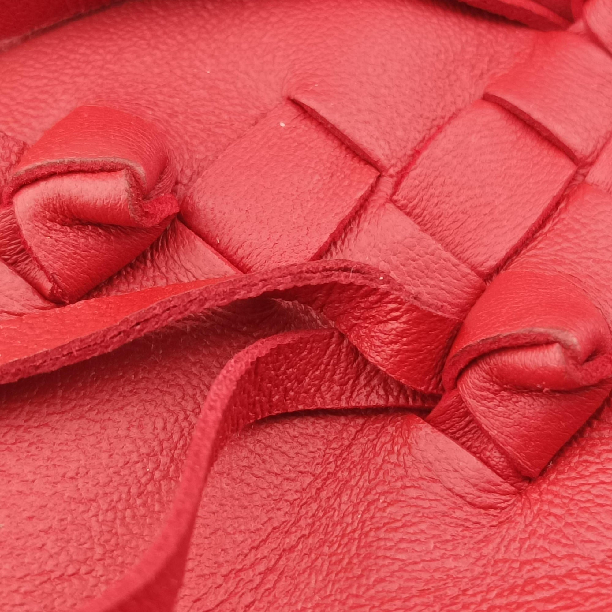 Pre-owned Bottega Veneta NODINI Intrecciato Red lambskin  shoulderbag | stylenewstar