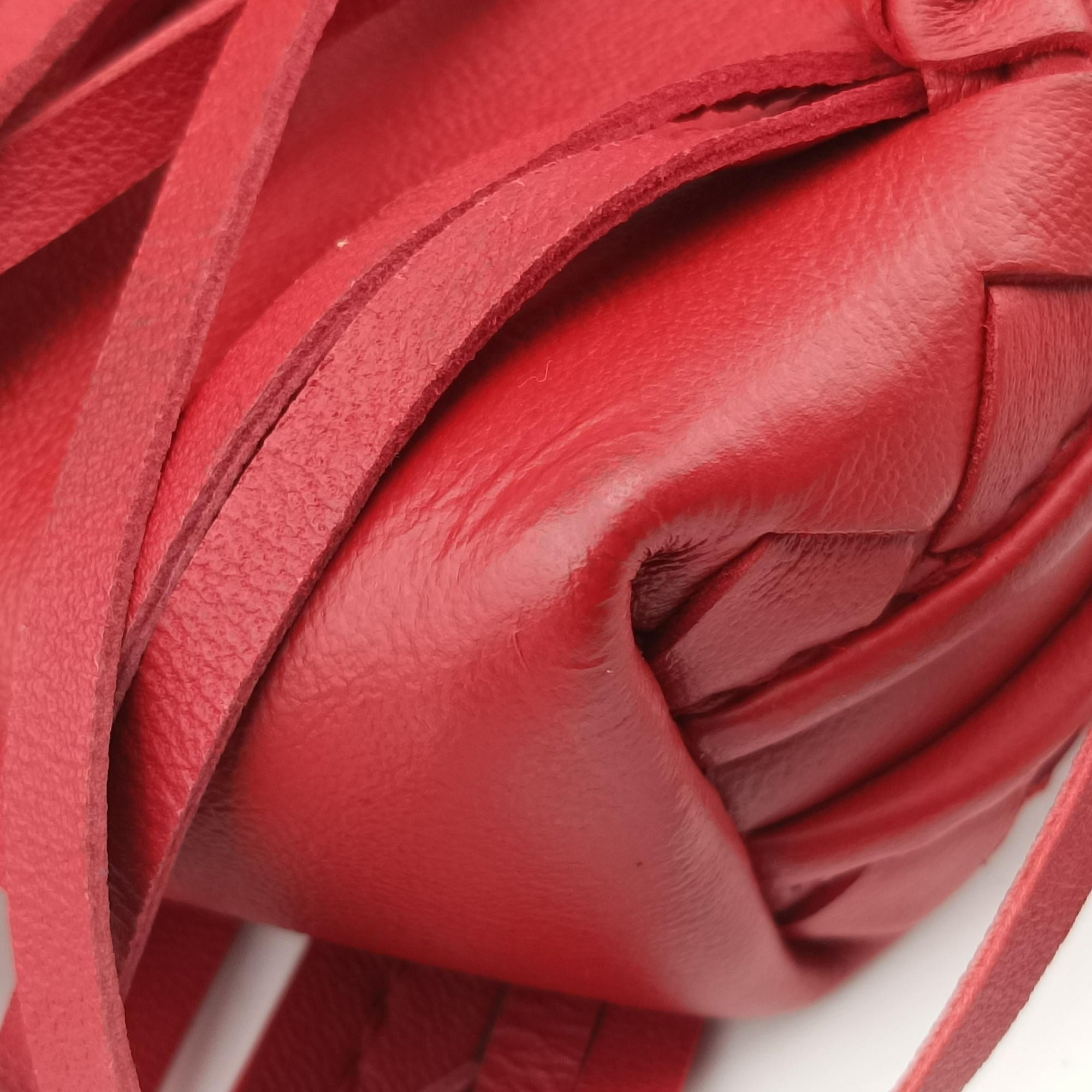 Pre-owned Bottega Veneta NODINI Intrecciato Red lambskin  shoulderbag | stylenewstar