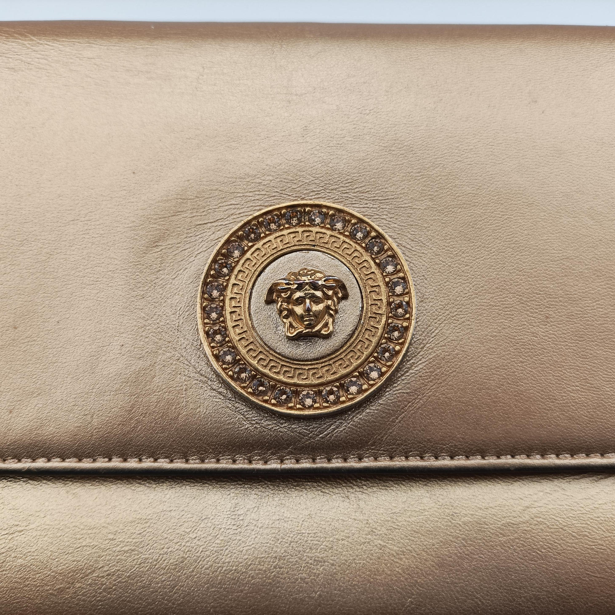 Secondhand VERSACE Medusa Golden Leather  shoulderbag | stylenewstar