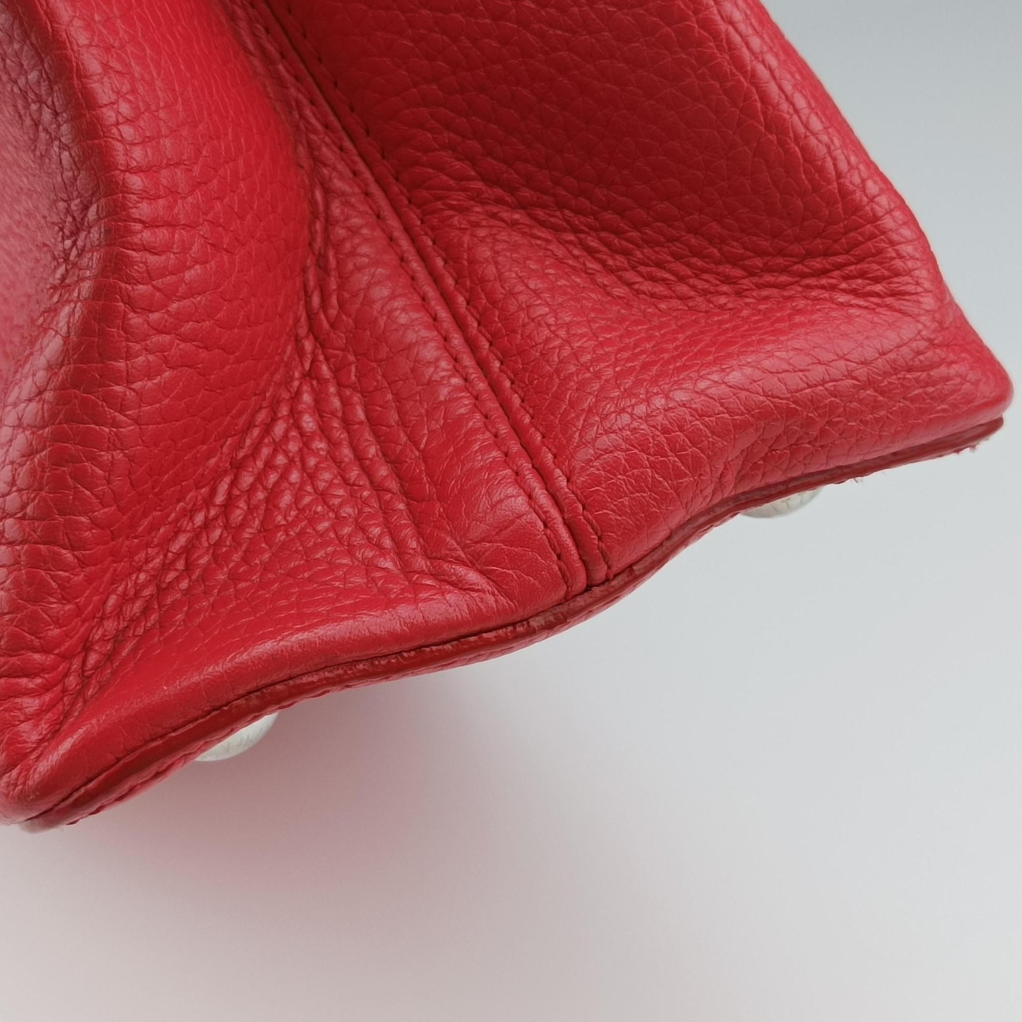 Pre-owned Louis Vuitton Capucines MM Ruby Taurillon Leather × Python N91899 handbag | stylenewstar