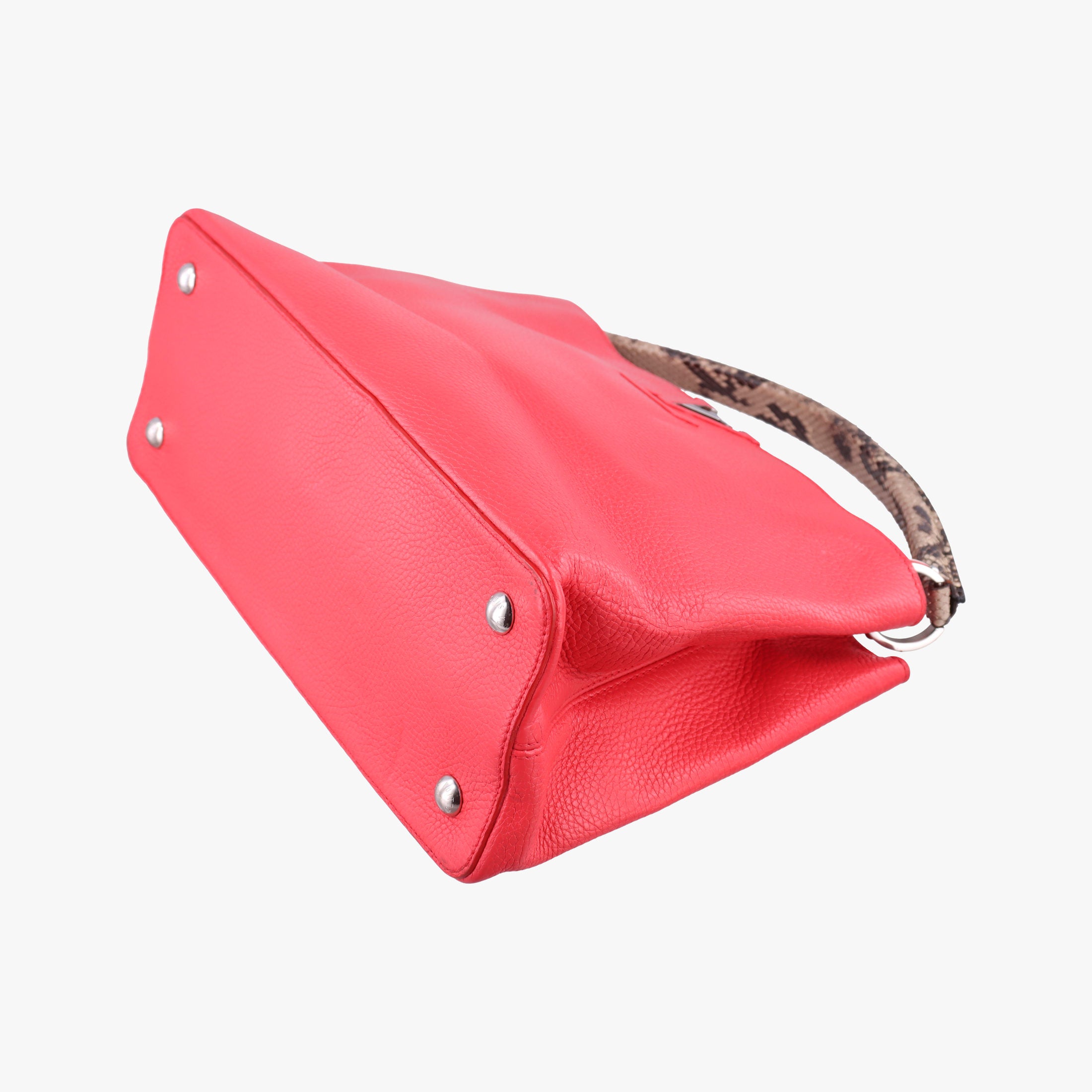 Pre-owned Louis Vuitton Capucines MM Ruby Taurillon Leather × Python N91899 handbag | stylenewstar
