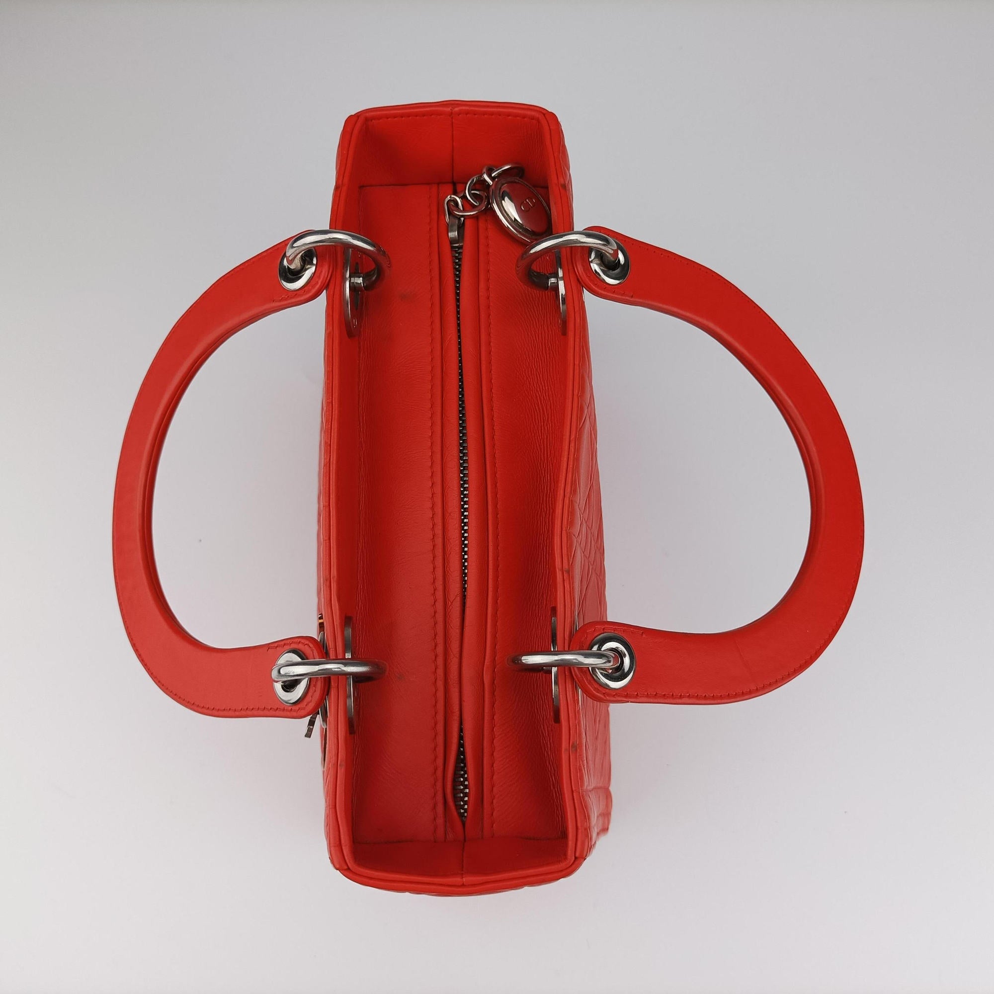 Pre-owned Christian Dior Lady Dior orange Leather  shoulderbag | stylenewstar