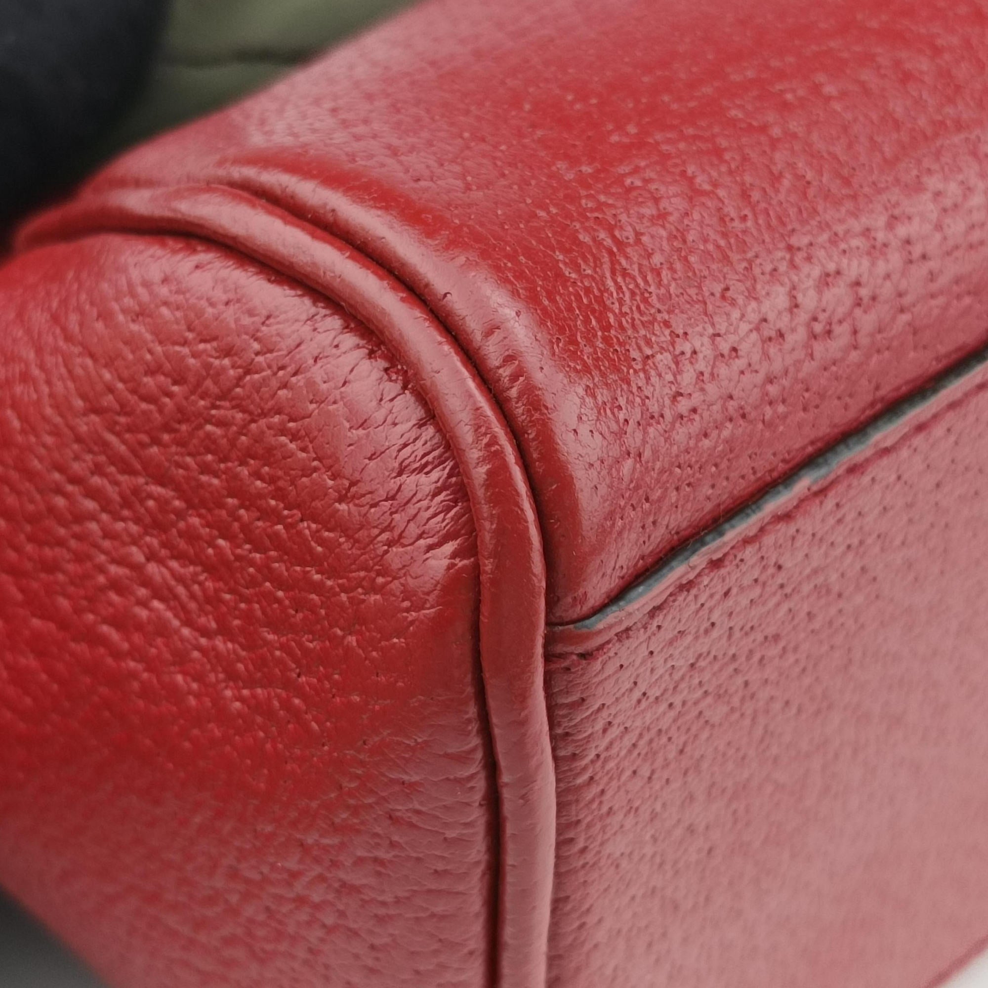 Pre-owned Prada Triangle logo Red x green Nylon×Leather  handbag | stylenewstar
