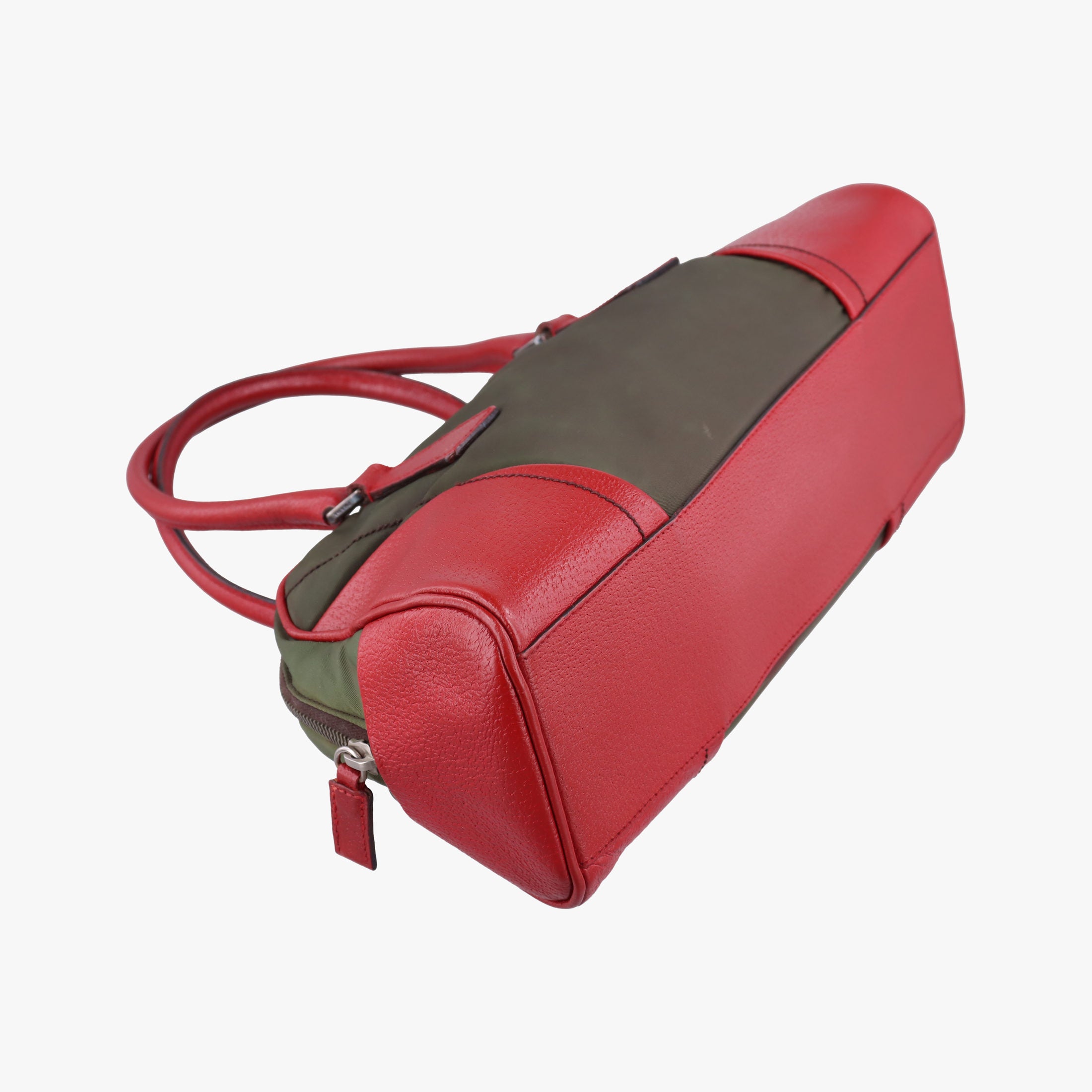 Pre-owned Prada Triangle logo Red x green Nylon×Leather  handbag | stylenewstar