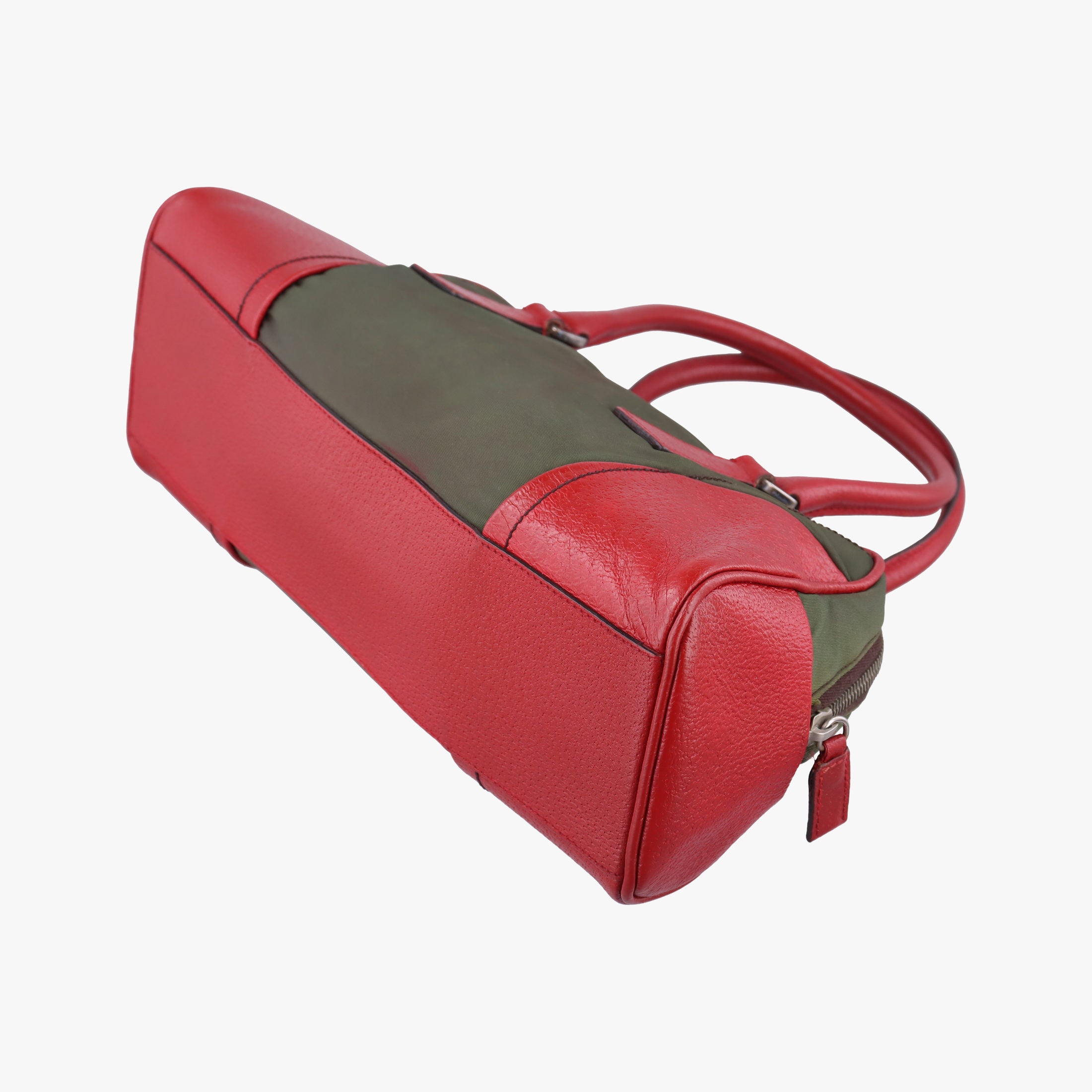 Pre-owned Prada Triangle logo Red x green Nylon×Leather  handbag | stylenewstar
