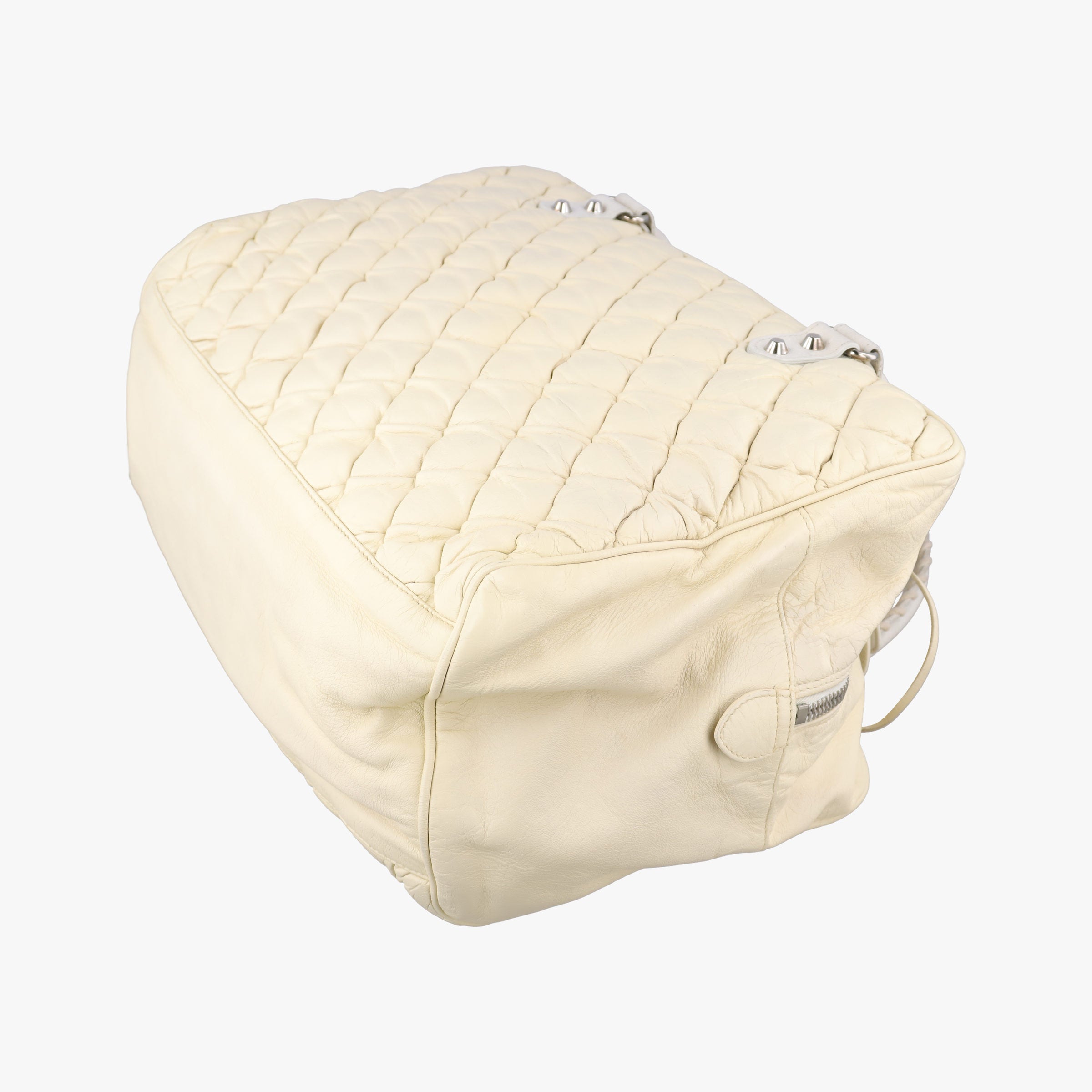 Pre-owned Balenciaga The Matelasse Beige leather  handbag | stylenewstar