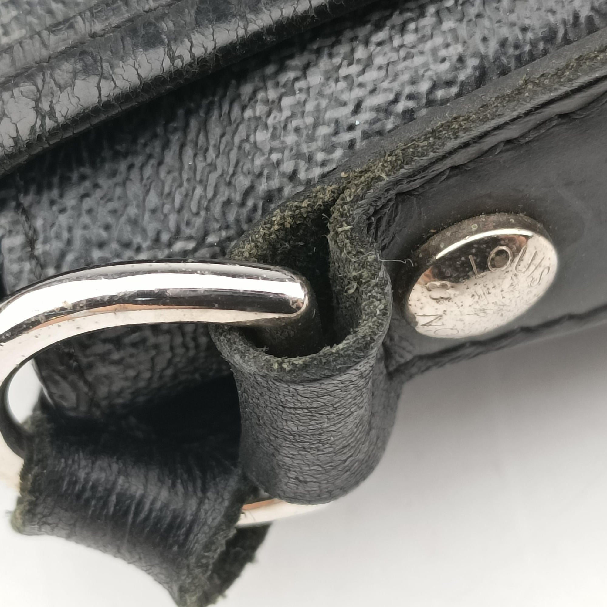 Pre-owned Louis Vuitton DANIEL MM Noir Damier Graphite N58029 crossbodybag | stylenewstar