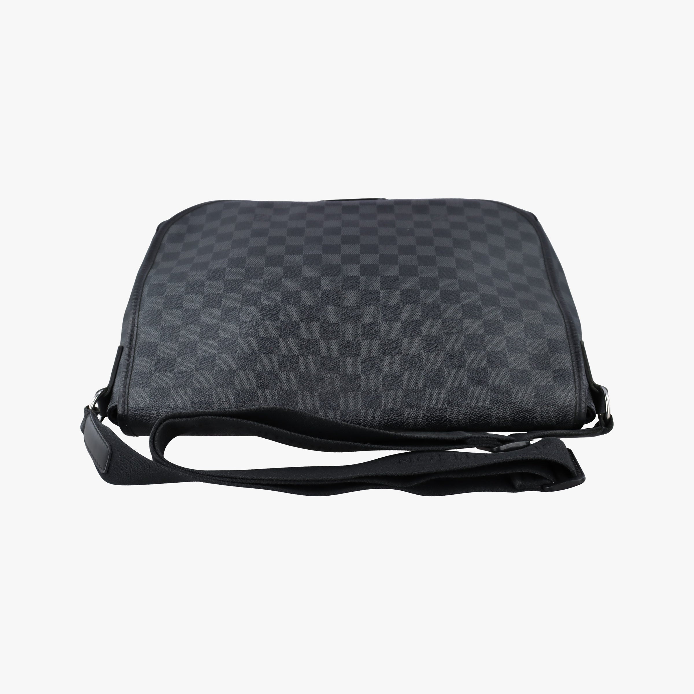 Pre-owned Louis Vuitton DANIEL MM Noir Damier Graphite N58029 crossbodybag | stylenewstar