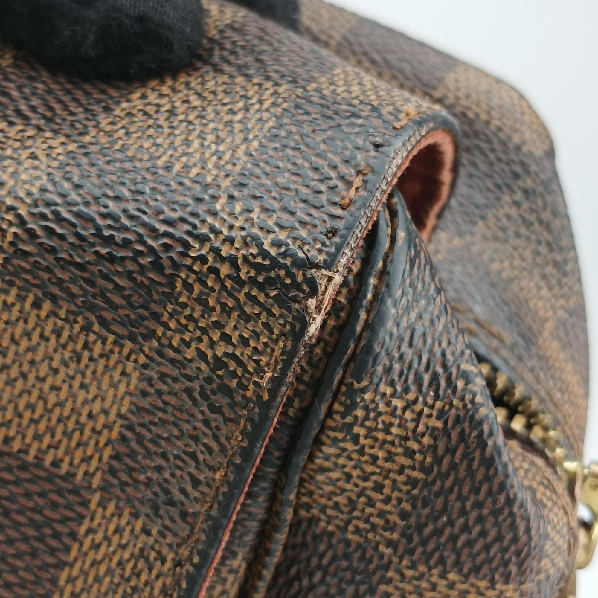 Pre-owned Louis Vuitton NAVIGLIO EBENE Damier Canvas N45255 crossbodybag | stylenewstar