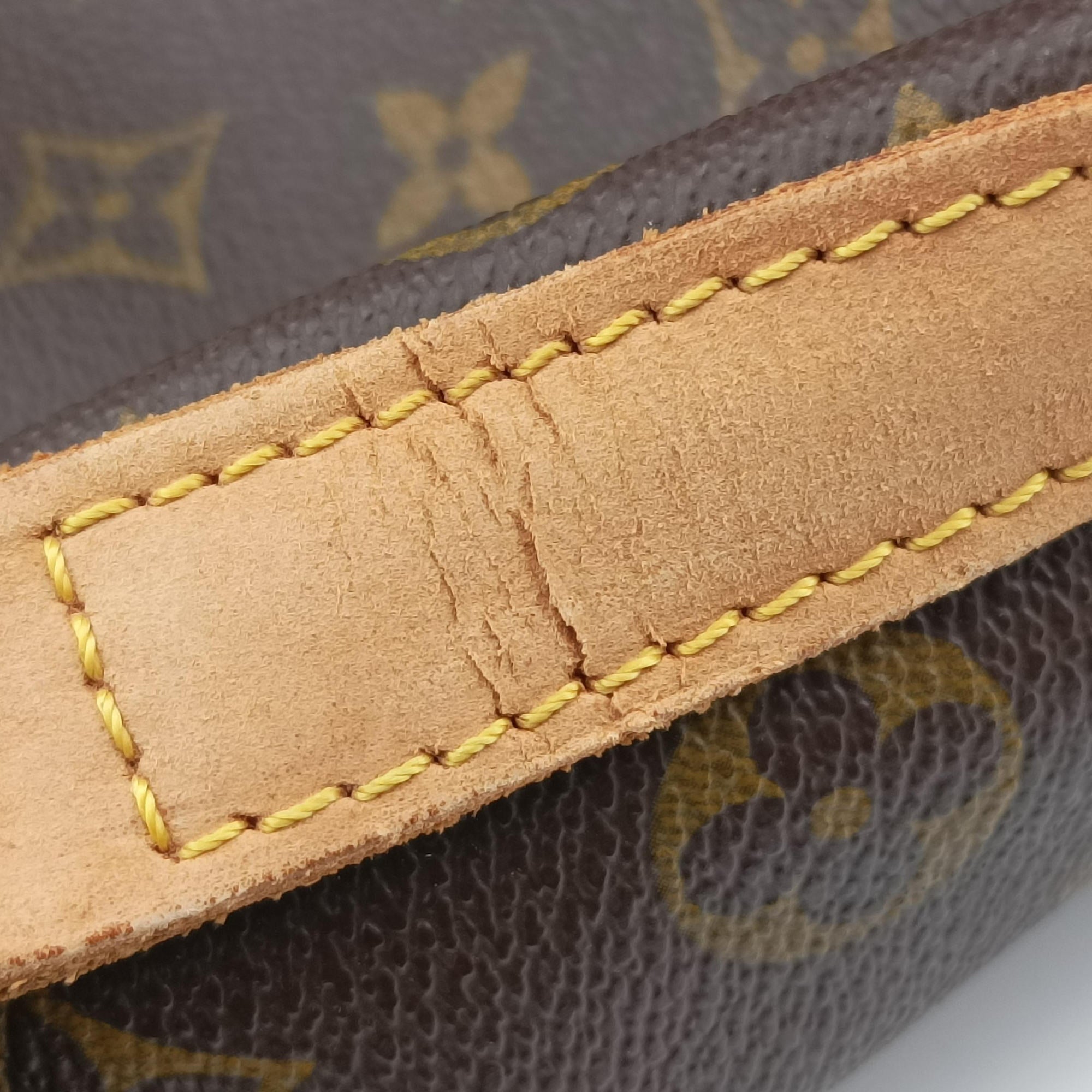 Vintage Louis Vuitton Petit Noe Brown Monogram Canvas M42226 shoulderbag | stylenewstar