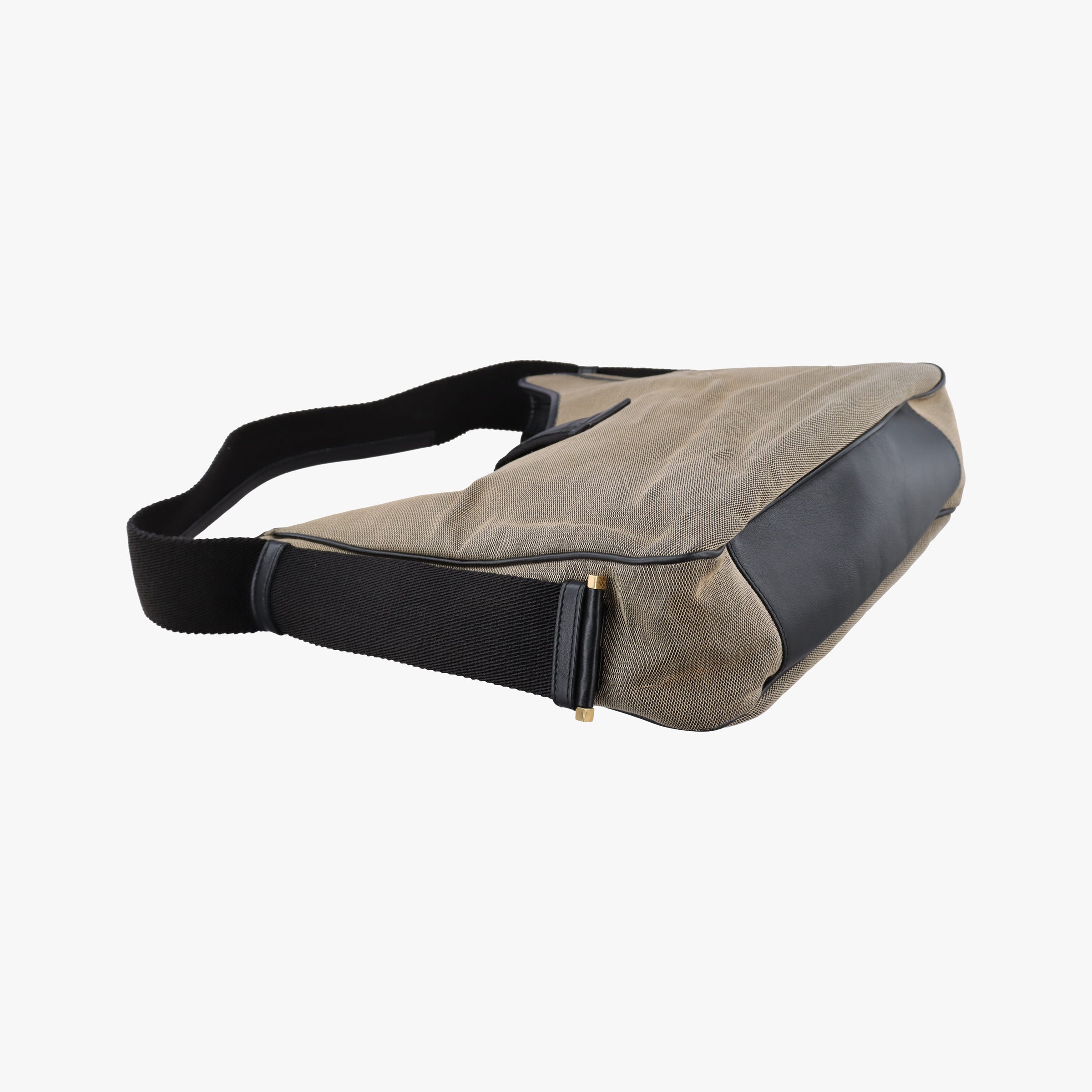 Secondhand Gucci Jackie Black x beige canvas×leather 92735 shoulderbag | stylenewstar