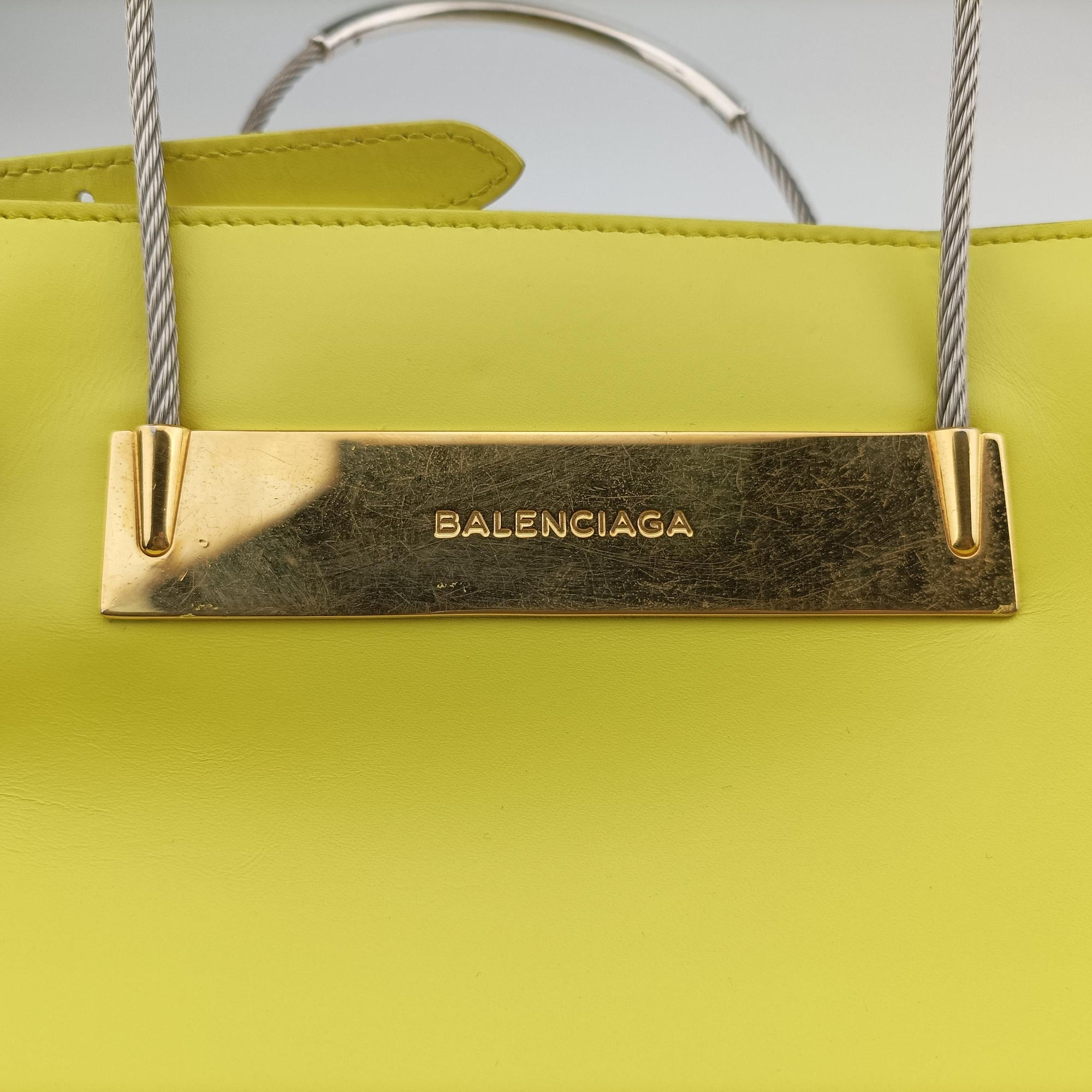 Pre-owned Balenciaga Cable Shopper Yellow Leather  shoulderbag | stylenewstar