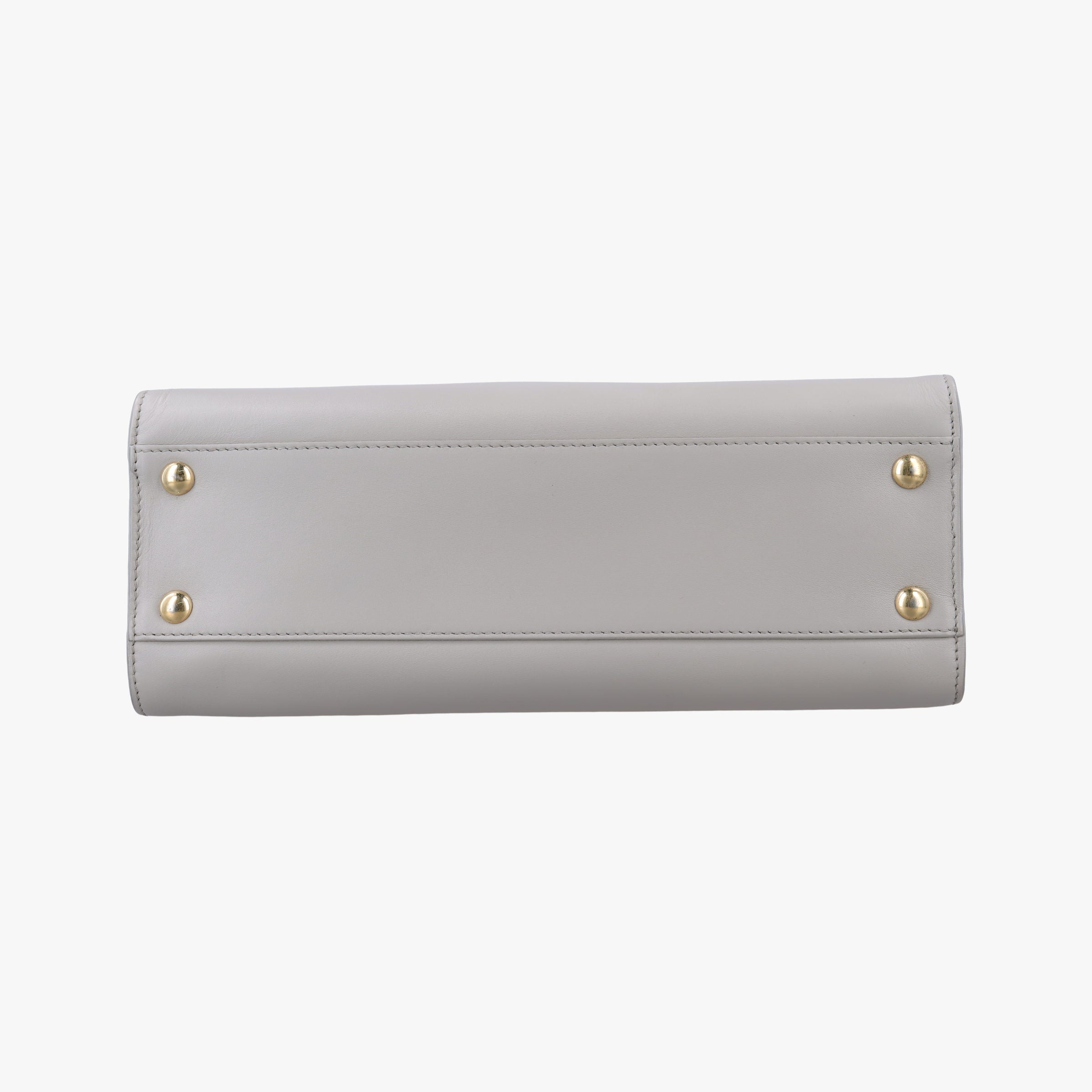 Pre-owned Ferragamo Gancini Juliet Light gray leather  handbag | stylenewstar