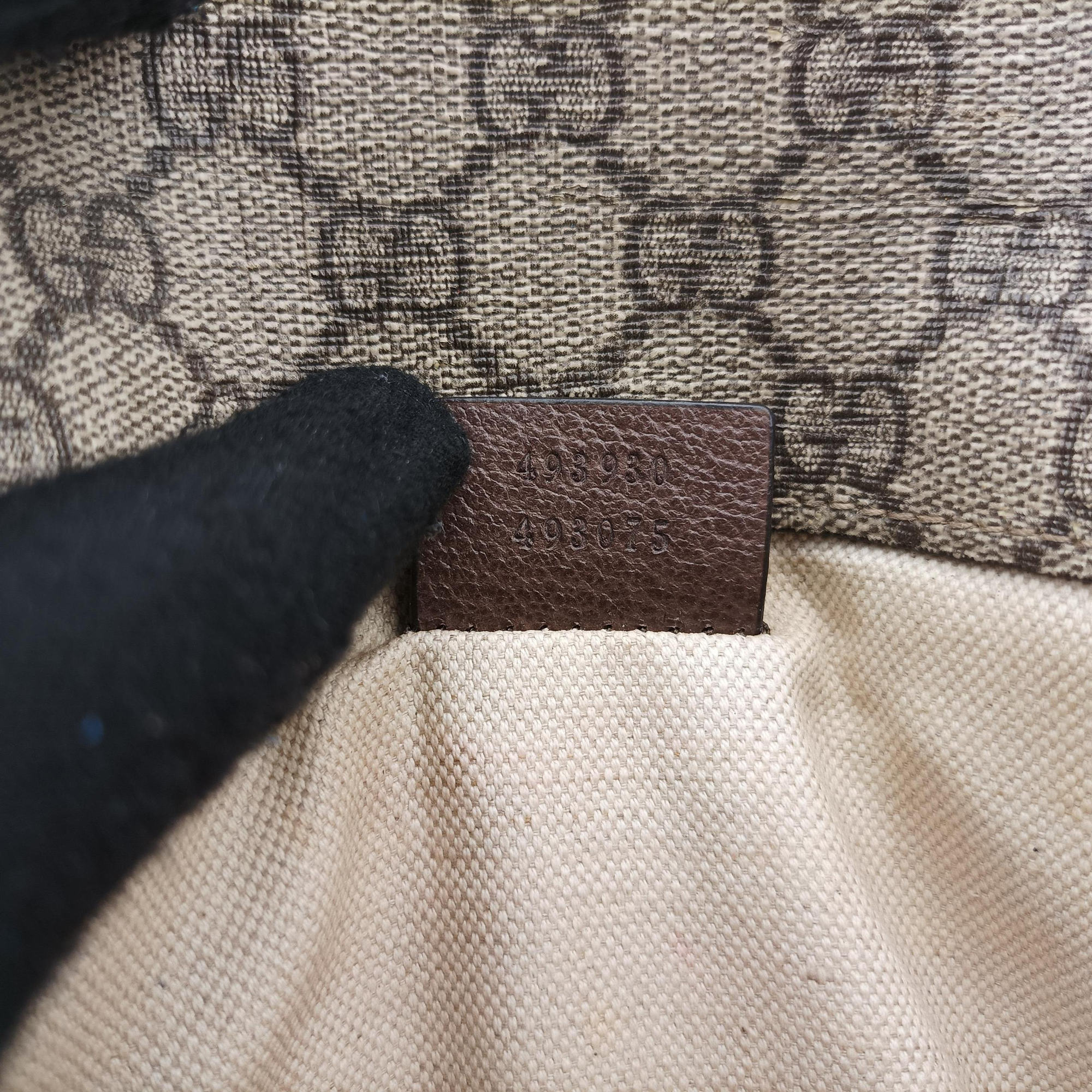 Secondhand Gucci NEO VINTAGE GG Supreme beige×Brown PVC coated canvas×Leather 493930 shoulderbag | stylenewstar