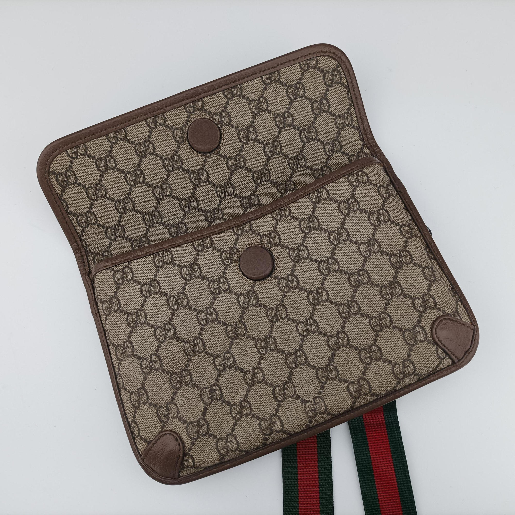 Secondhand Gucci NEO VINTAGE GG Supreme beige×Brown PVC coated canvas×Leather 493930 shoulderbag | stylenewstar