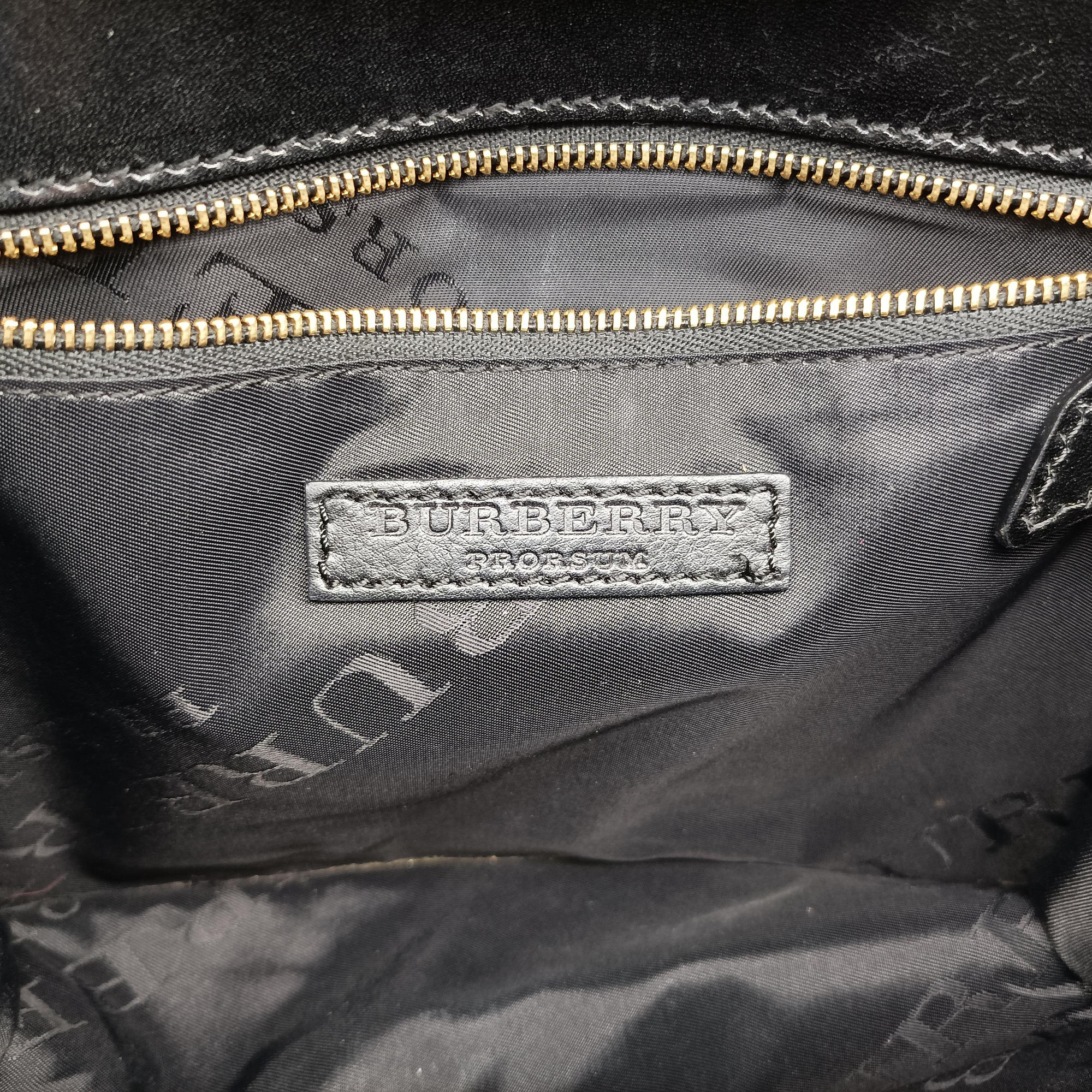 Pre-owned Burberry Prorsum beaded wristlet Black Leather  clutchbag | stylenewstar