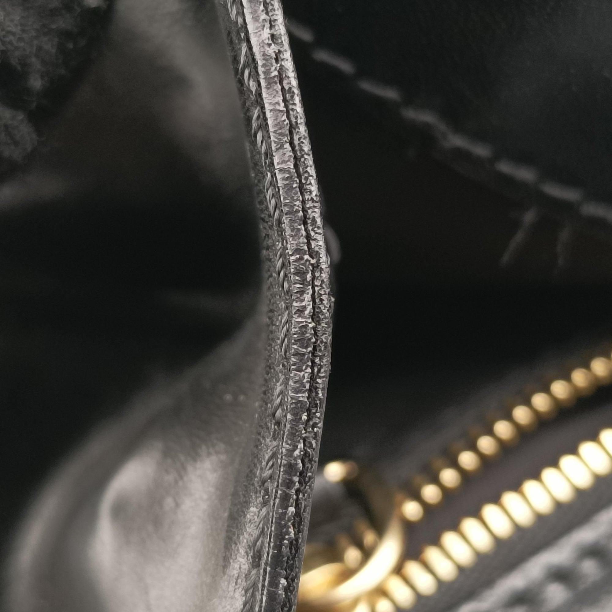 Pre-owned Burberry Prorsum beaded wristlet Black Leather  clutchbag | stylenewstar