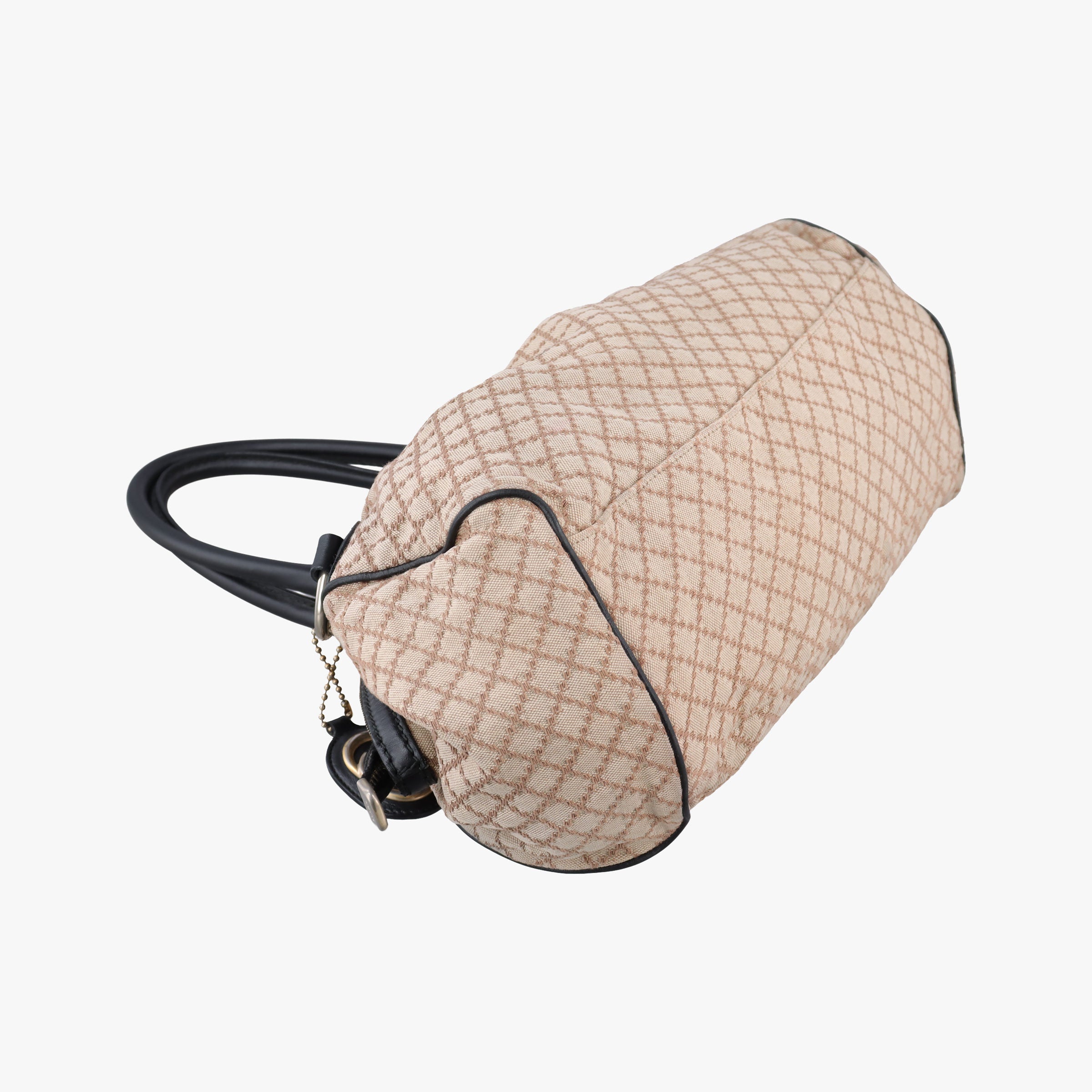Secondhand Gucci Sukey Diamante Beige×Black canvas×leather 223974 shoulderbag | stylenewstar