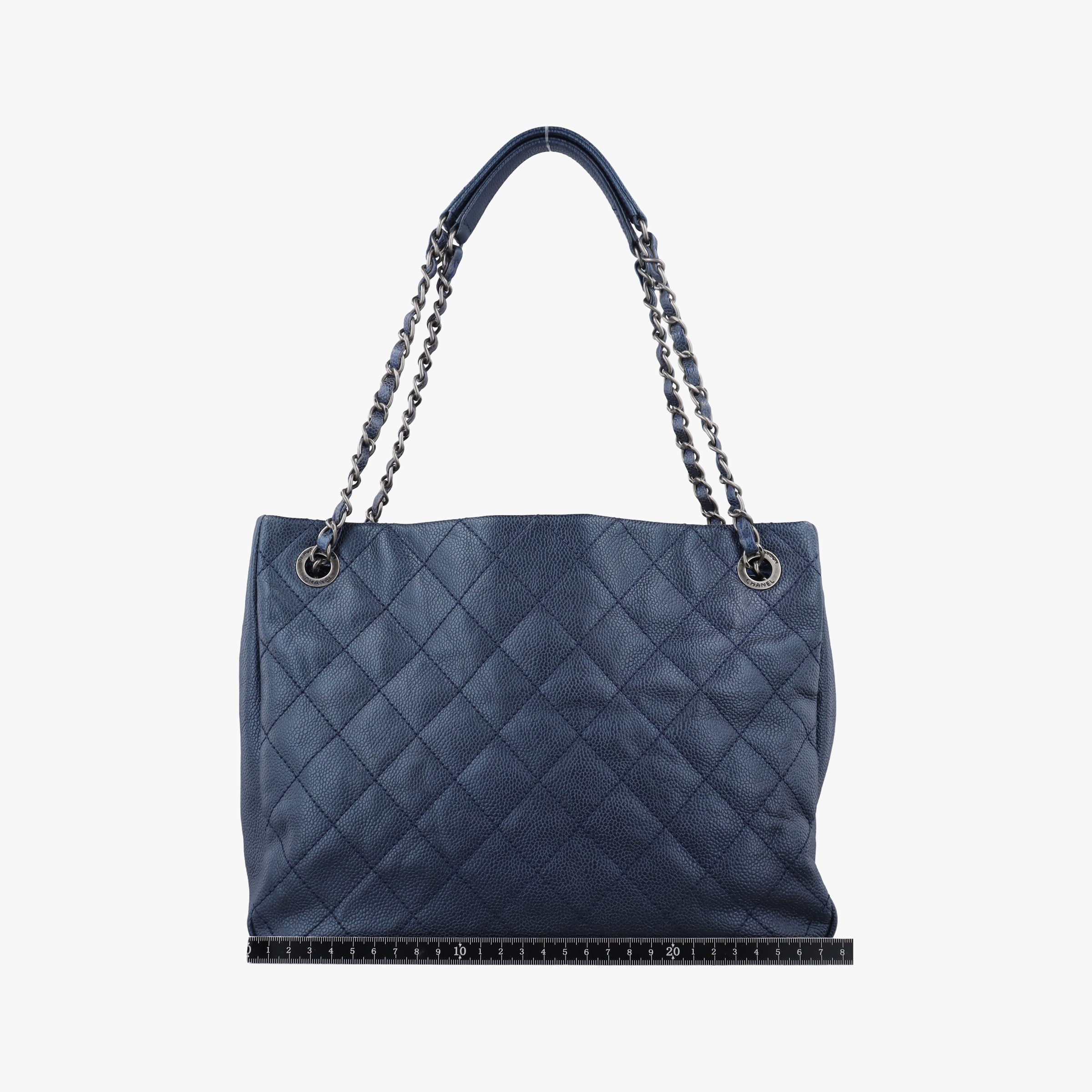 Pre-owned Chanel Matelasse Navy Caviar leather A67414 shoulderbag | stylenewstar