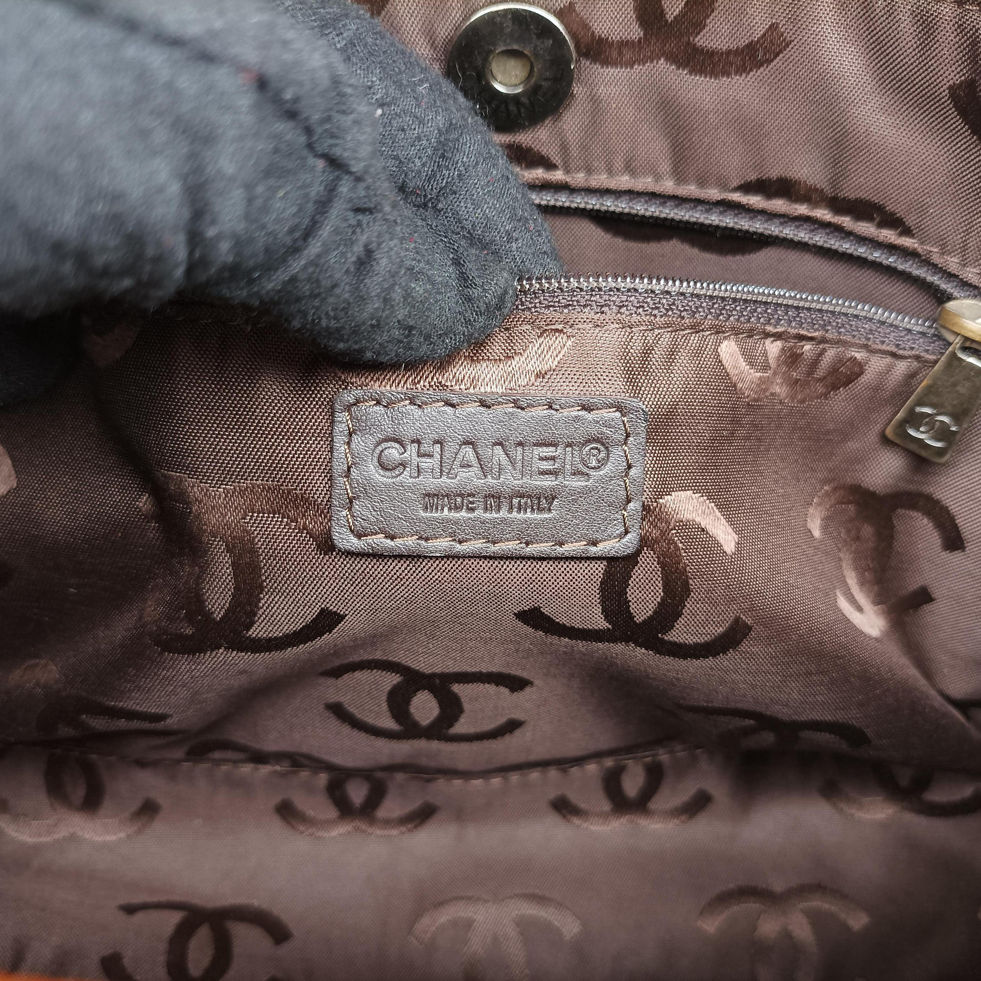 Pre-owned Chanel Coco Mark Brown Caviar Skin A16798 handbag | stylenewstar