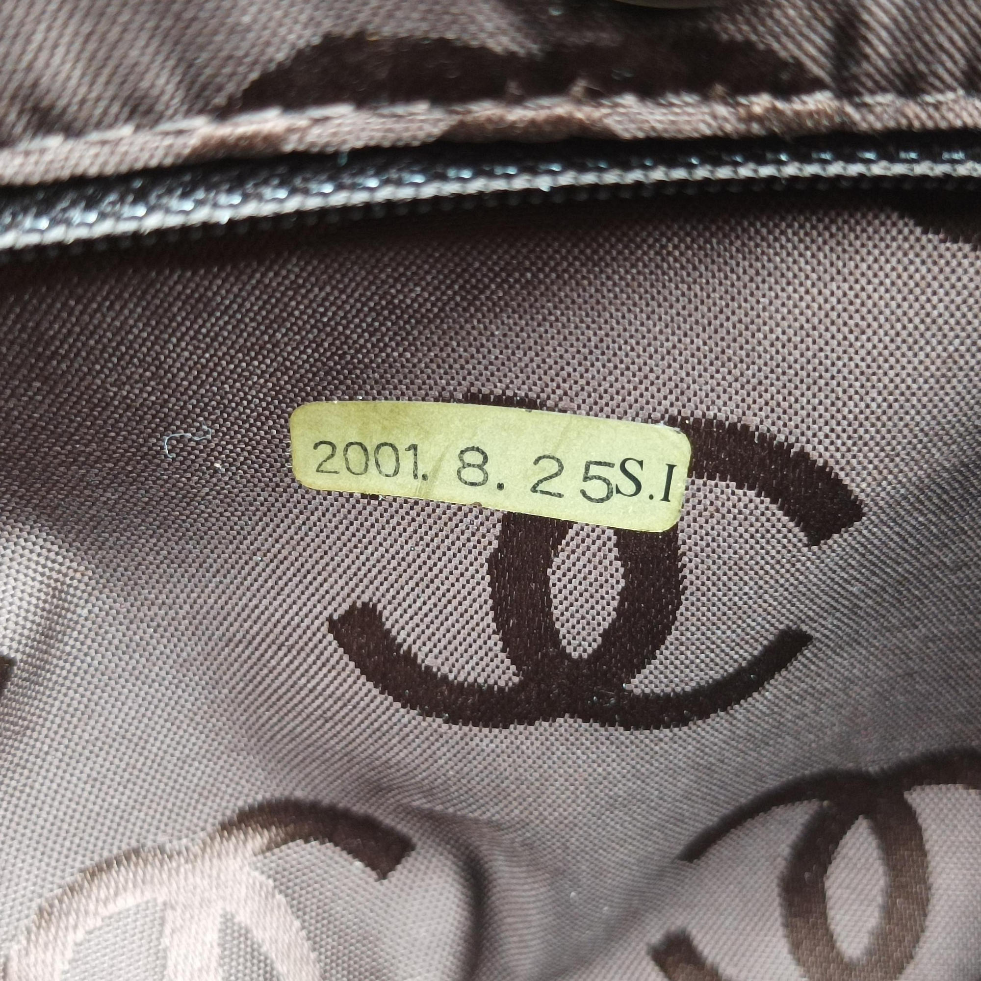 Pre-owned Chanel Coco Mark Brown Caviar Skin A16798 handbag | stylenewstar