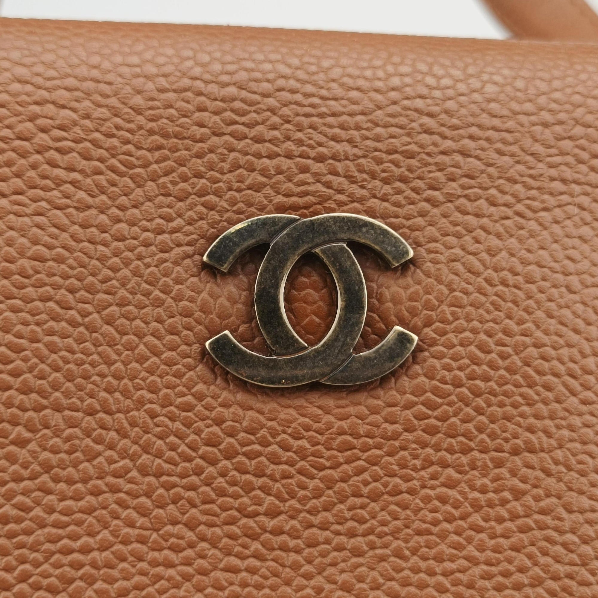 Pre-owned Chanel Coco Mark Brown Caviar Skin A16798 handbag | stylenewstar