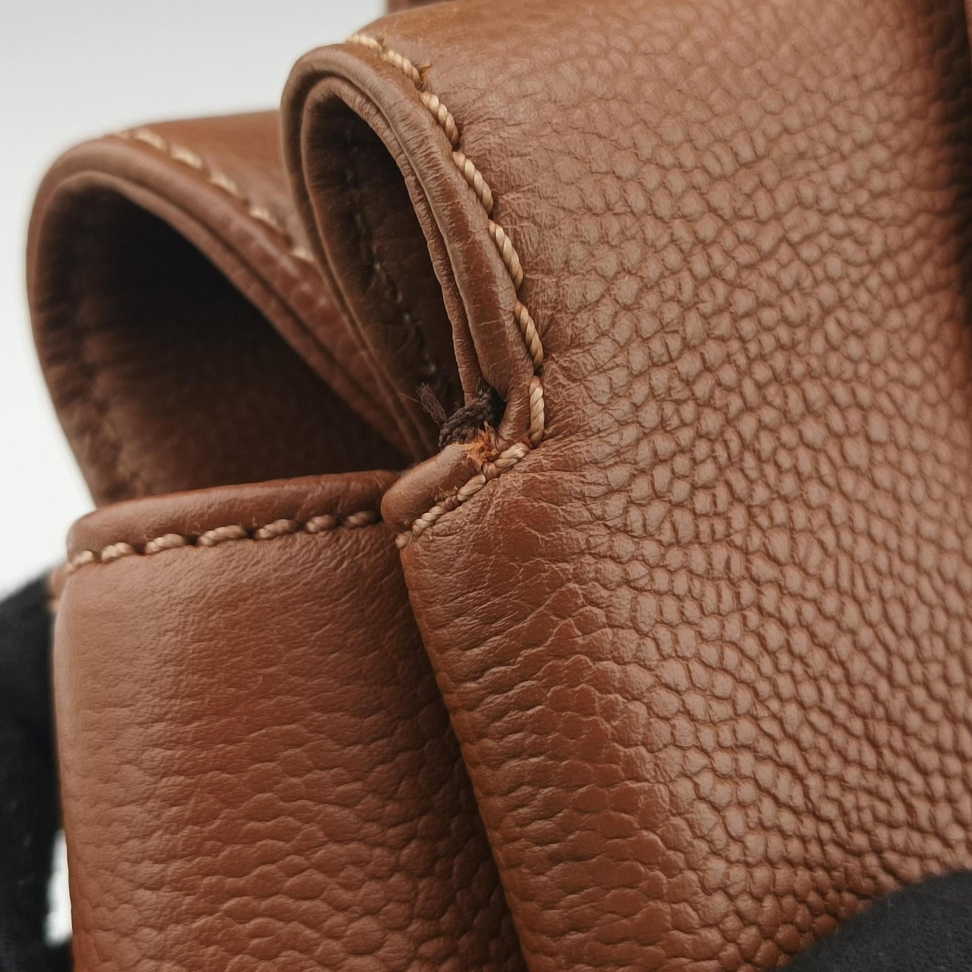 Pre-owned Chanel Coco Mark Brown Caviar Skin A16798 handbag | stylenewstar
