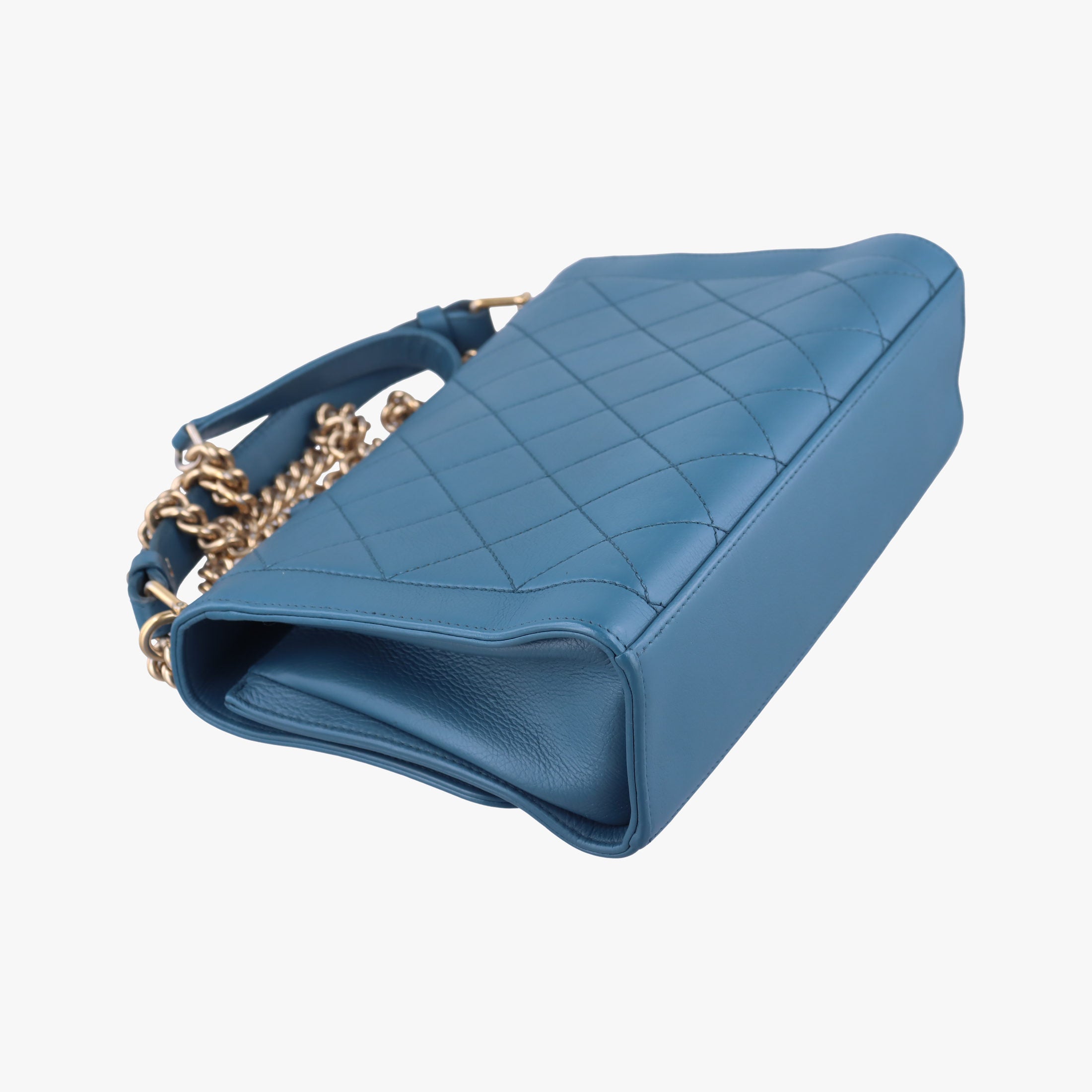 Pre-owned Chanel Label Click Flap Blue Leather A93702 shoulderbag | stylenewstar