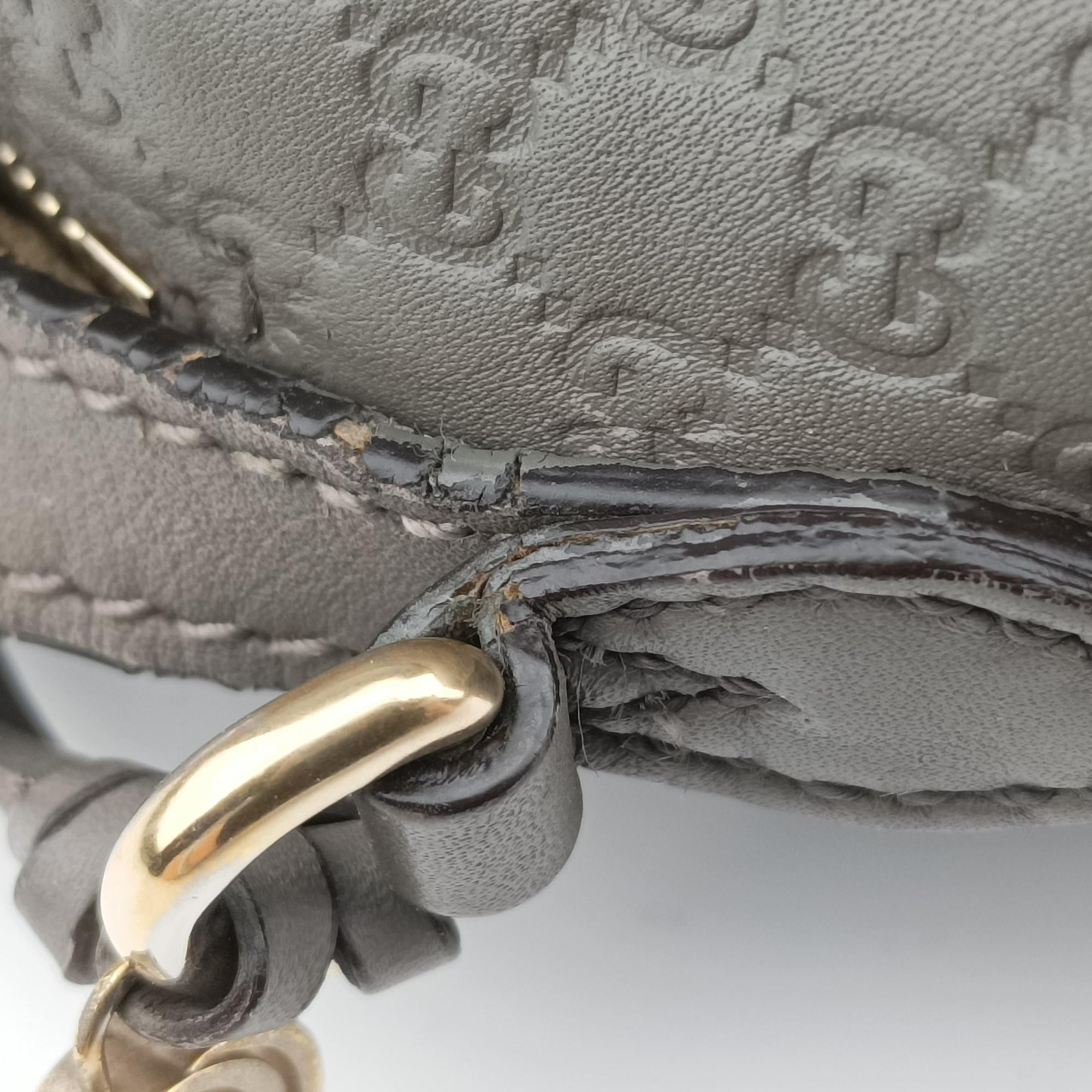 Secondhand Gucci Bree Microguccissima Grey Leather 449413 shoulderbag | stylenewstar