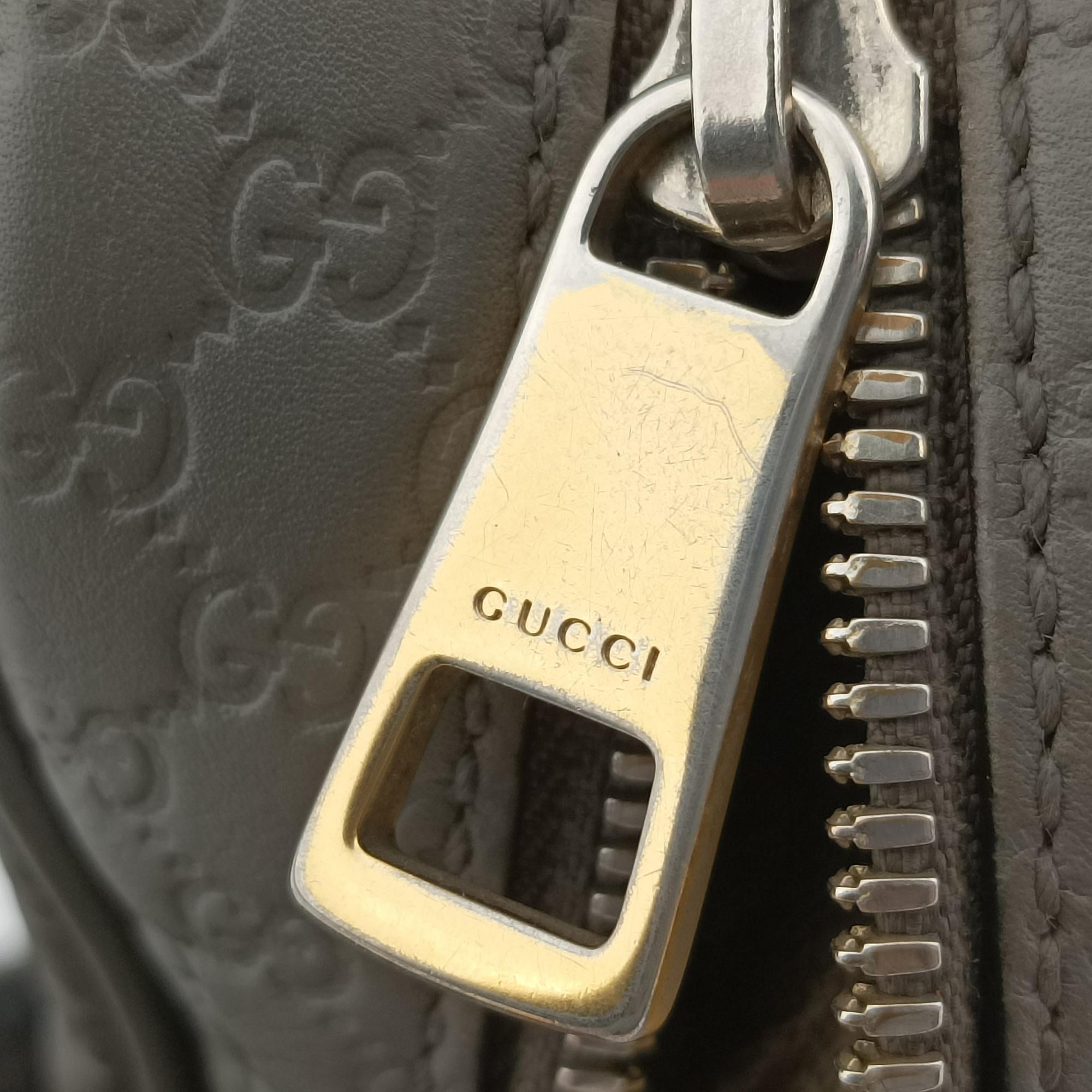 Secondhand Gucci Bree Microguccissima Grey Leather 449413 shoulderbag | stylenewstar
