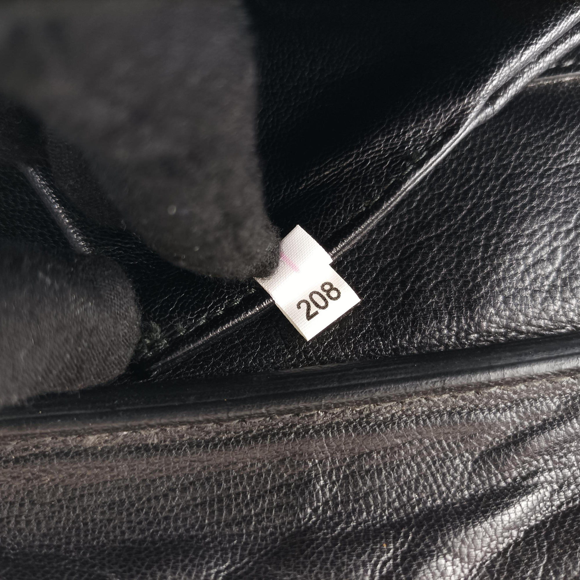 Pre-owned Prada Briefcase Navy × Black SAFFIANO Leather VS305M handbag | stylenewstar
