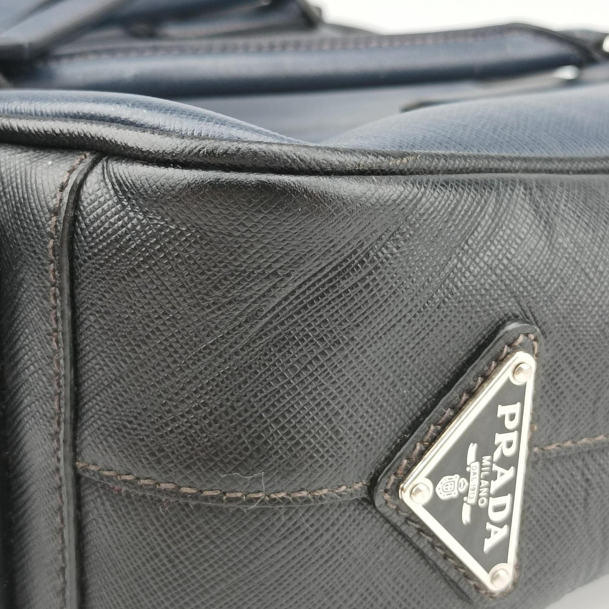 Pre-owned Prada Briefcase Navy × Black SAFFIANO Leather VS305M handbag | stylenewstar