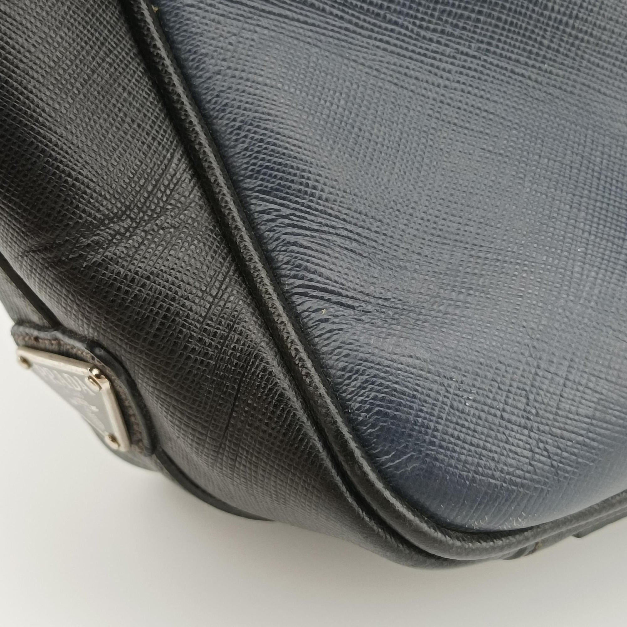Pre-owned Prada Briefcase Navy × Black SAFFIANO Leather VS305M handbag | stylenewstar