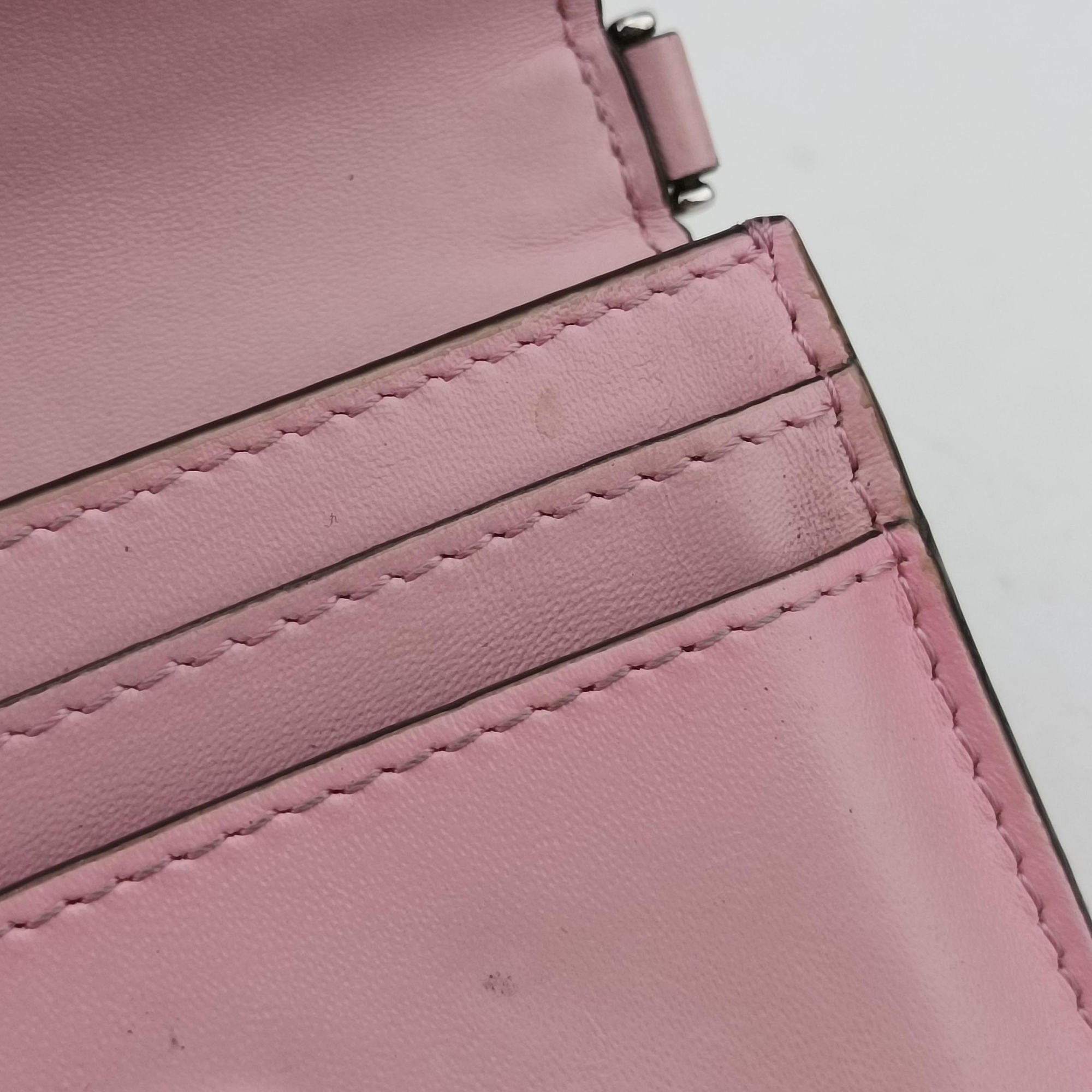 Secondhand Fendi micro flat Baguette Pink Leather 7M0311 shoulderbag | stylenewstar