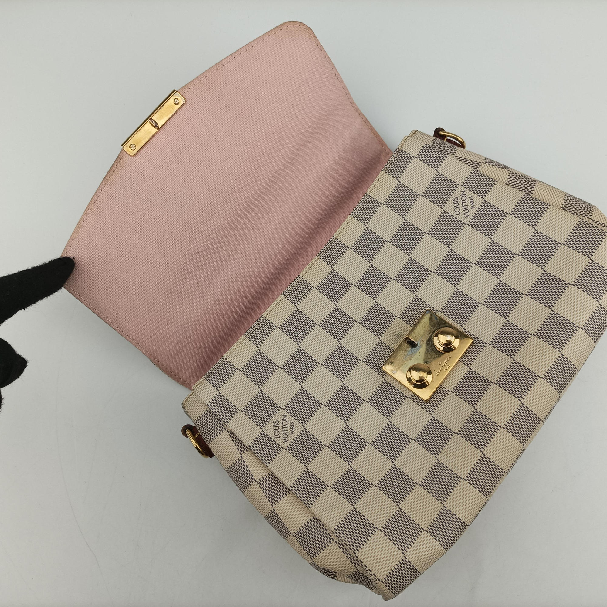 Pre-owned Louis Vuitton CROISETTE Azur Damier Canvas N41581 shoulderbag | stylenewstar