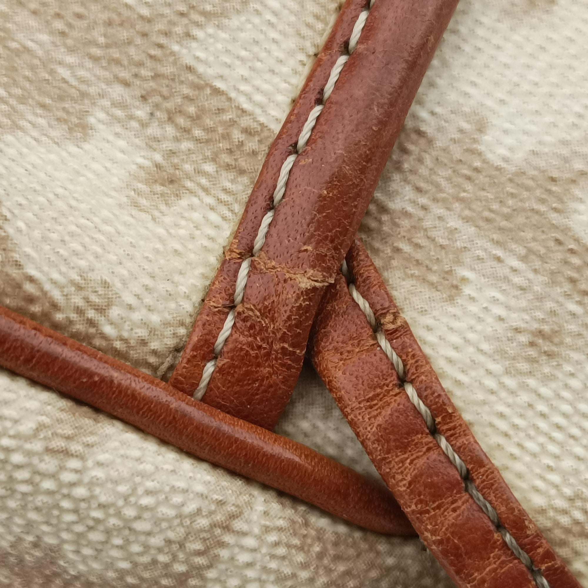 Vintage Christian Dior Romantic Heart Trotter Beige x Brown x Pink PVC Coated Canvas x leather  shoulderbag | stylenewstar