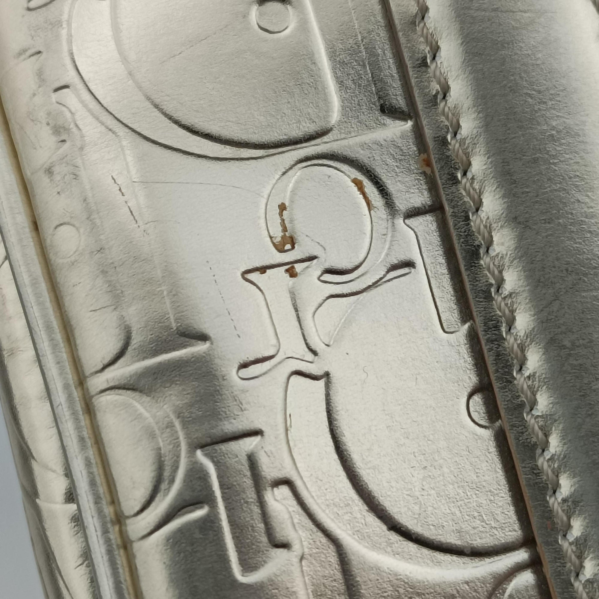 Pre-owned Christian Dior Ultimate Trotter Golden leather  handbag | stylenewstar