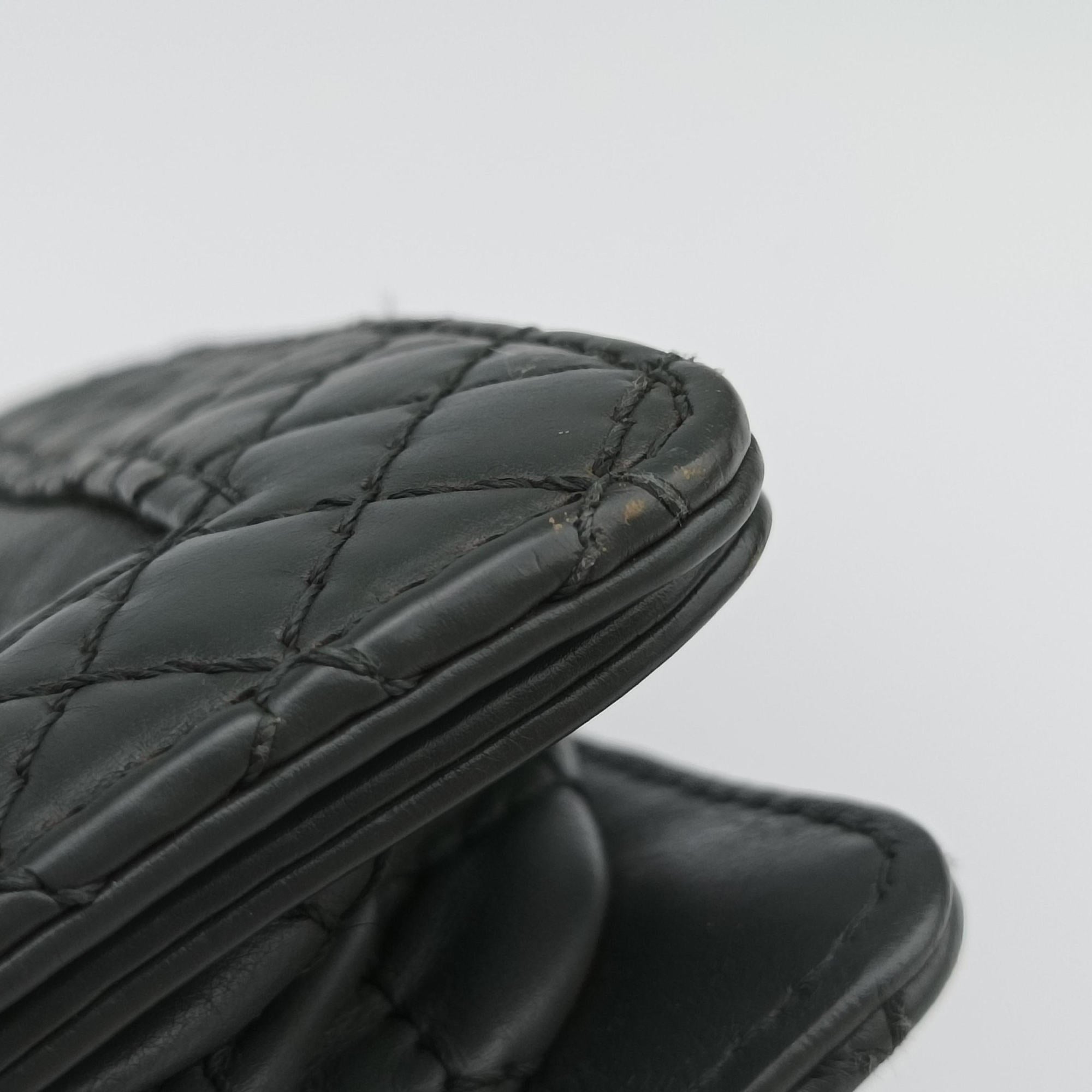 Pre-owned Chanel BOY CHANEL Grey leather A69170 shoulderbag | stylenewstar