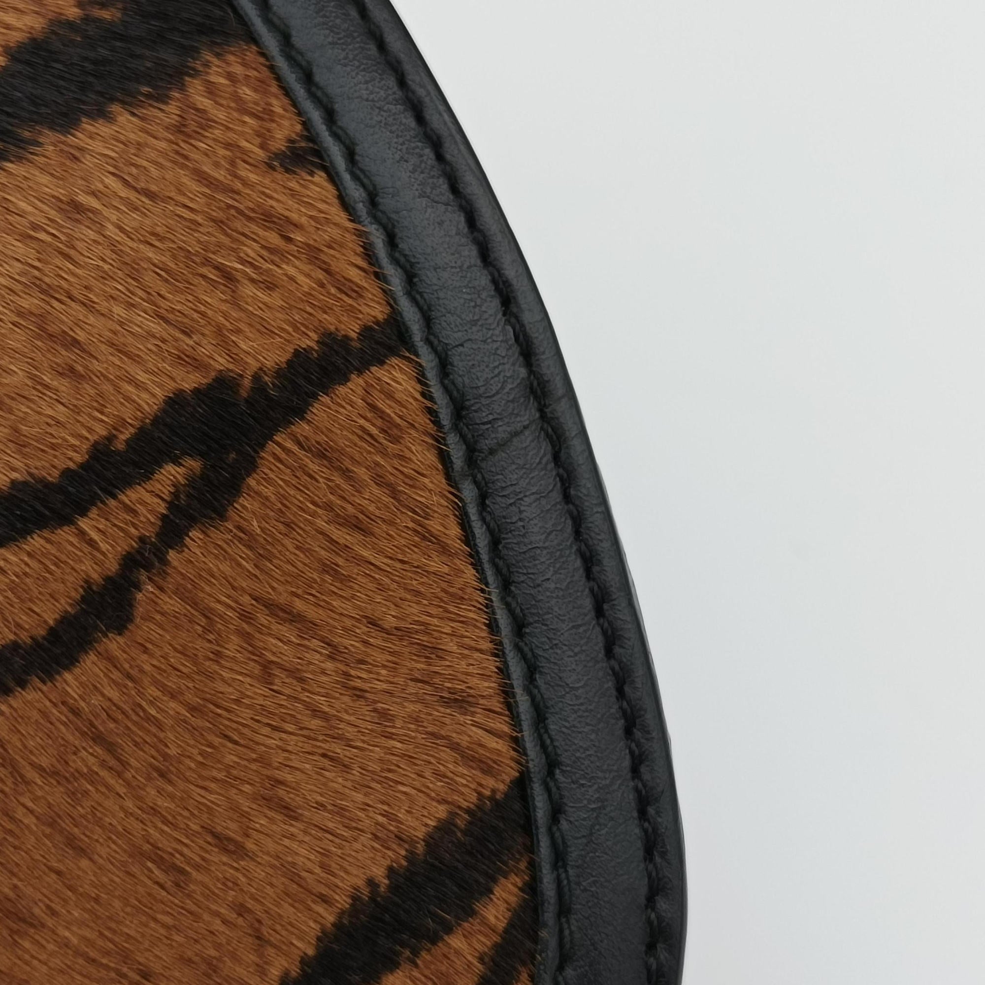 Pre-owned Gucci Maxi Horsebit Black×Brown ponyhair 000.40 handbag | stylenewstar