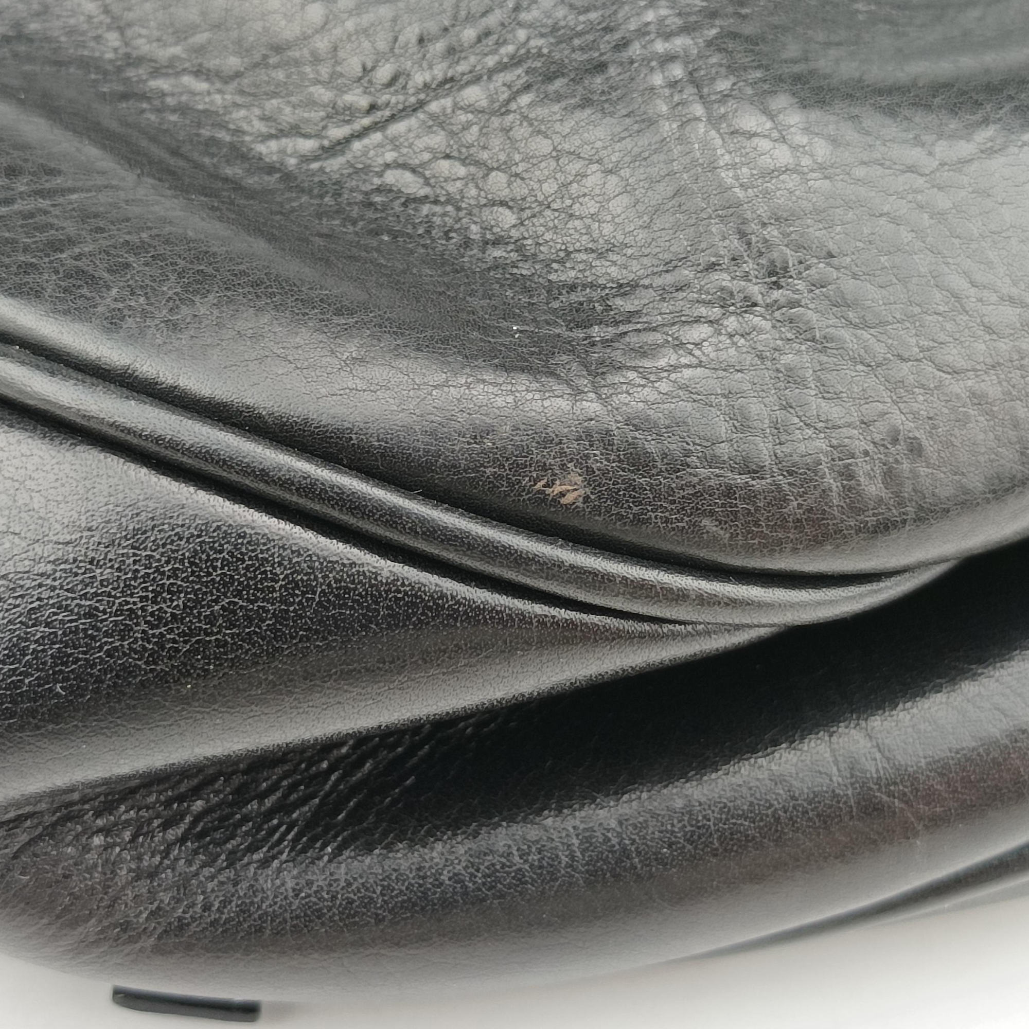 Secondhand Yves Saint Laurent Rive Gauche Black Leather 120436 shoulderbag | stylenewstar