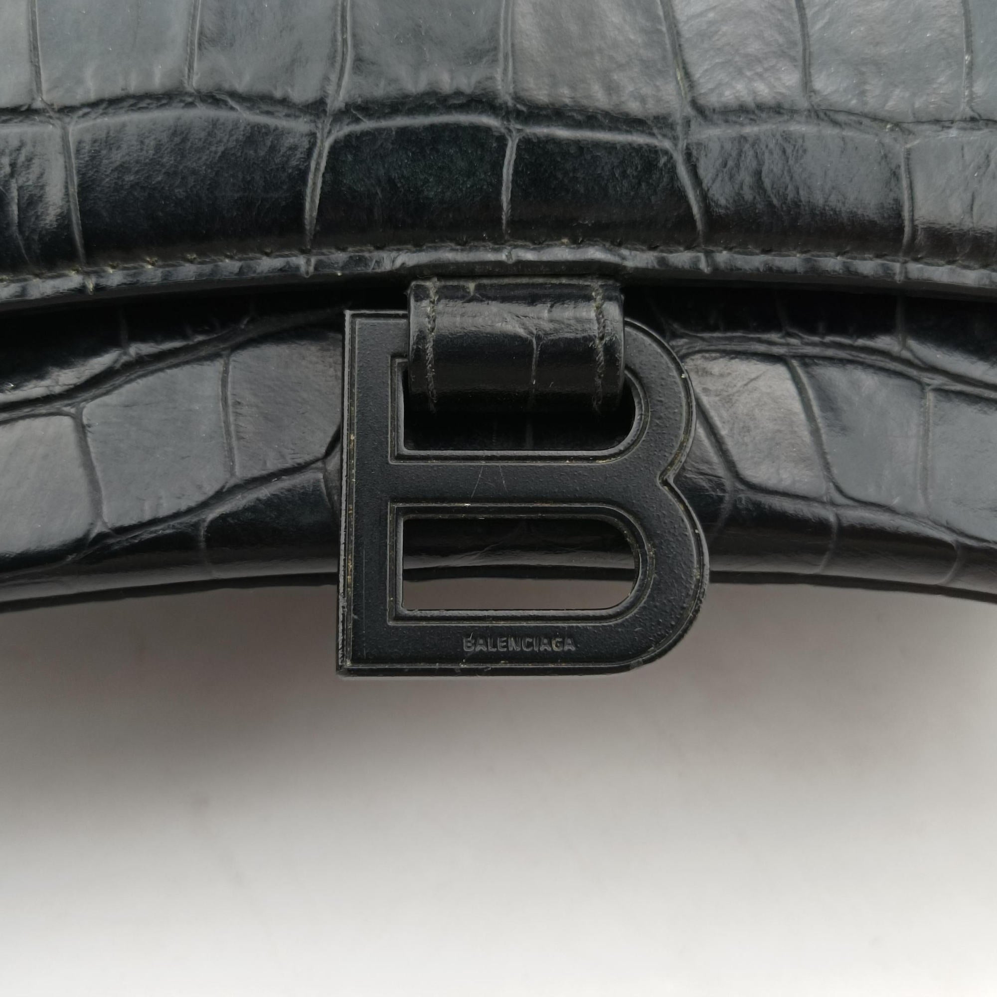 Pre-owned Balenciaga Hourglass Small Black Leather 593546 shoulderbag | stylenewstar