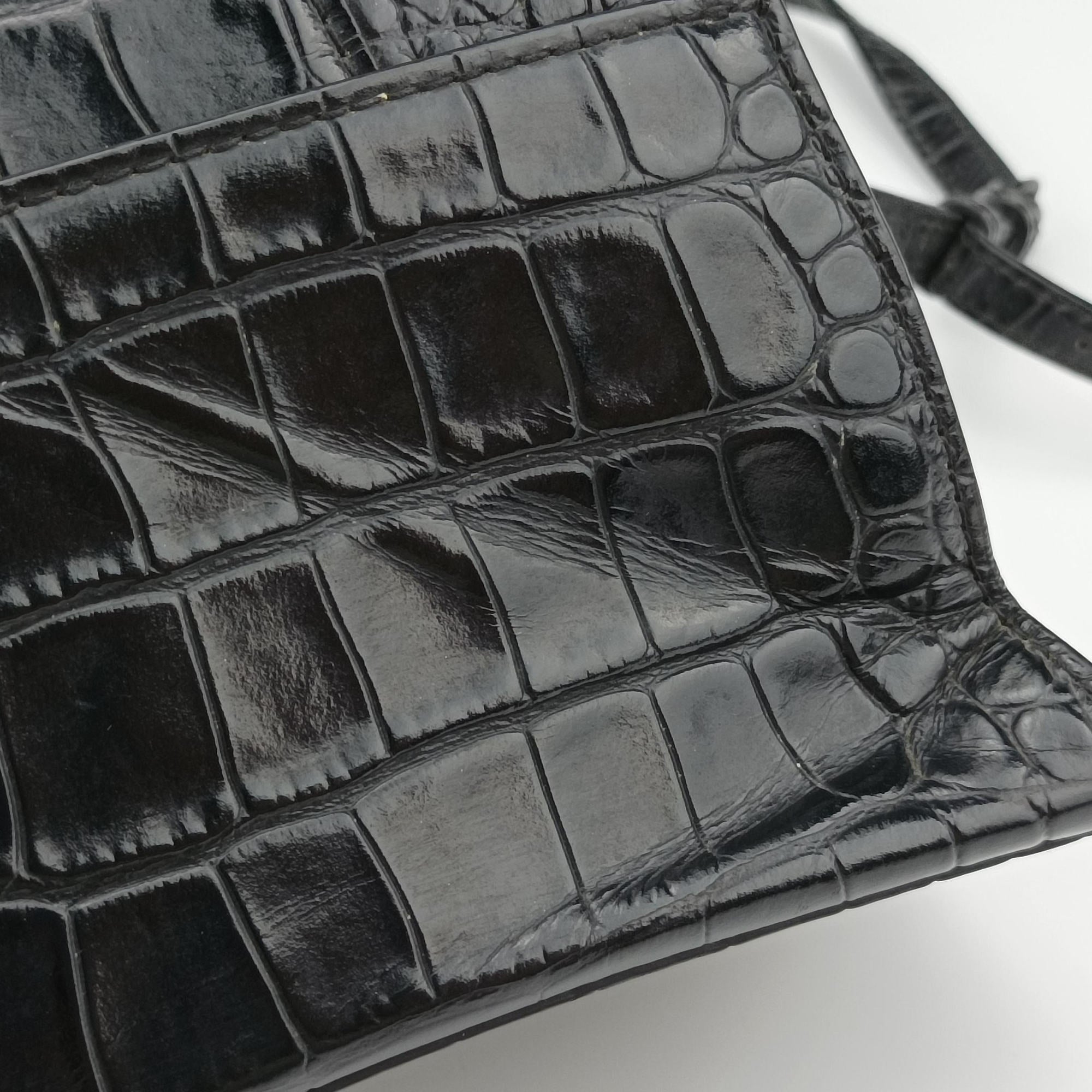 Pre-owned Balenciaga Hourglass Small Black Leather 593546 shoulderbag | stylenewstar