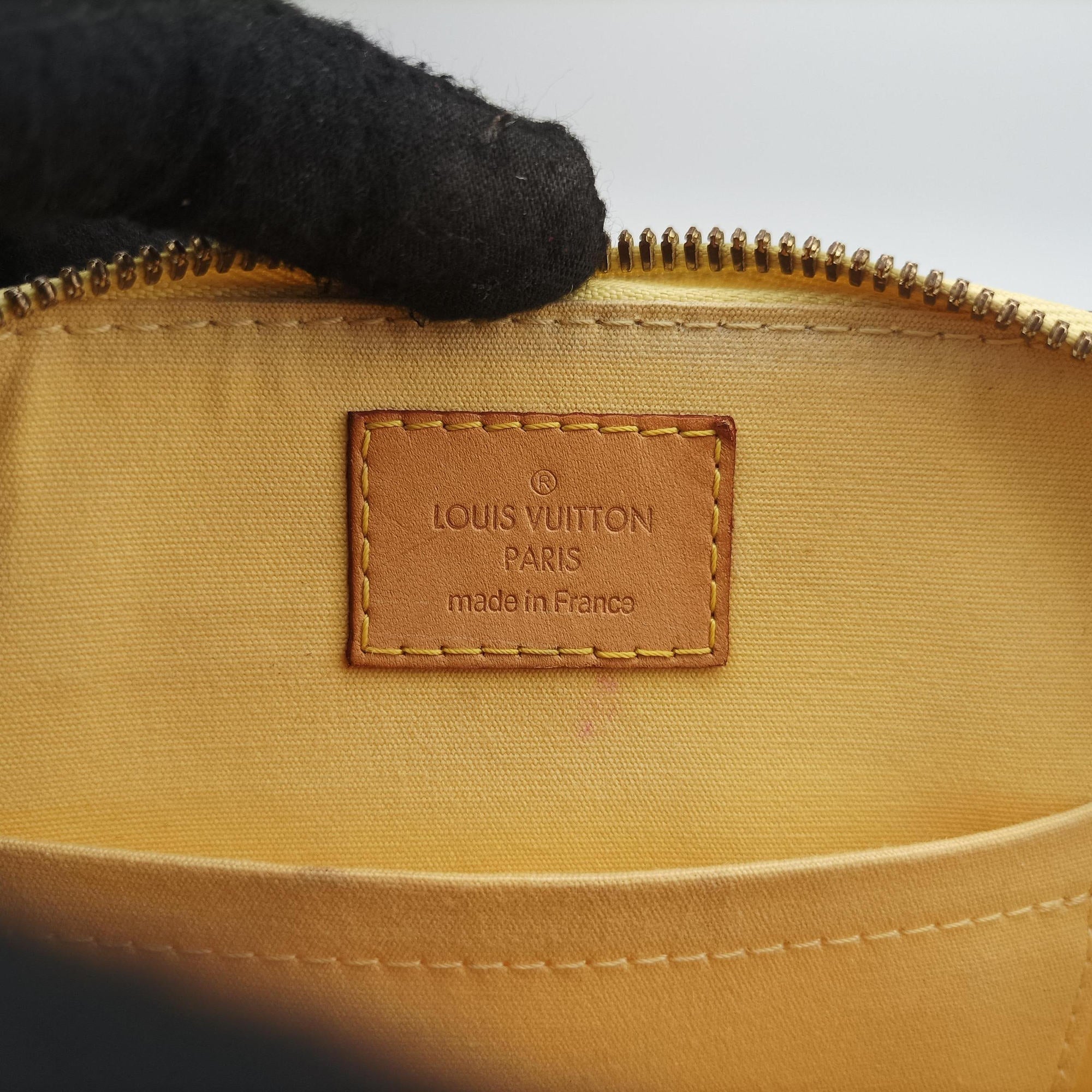Pre-owned Louis Vuitton Alma BB Citrine Vernis M90104 shoulderbag | stylenewstar