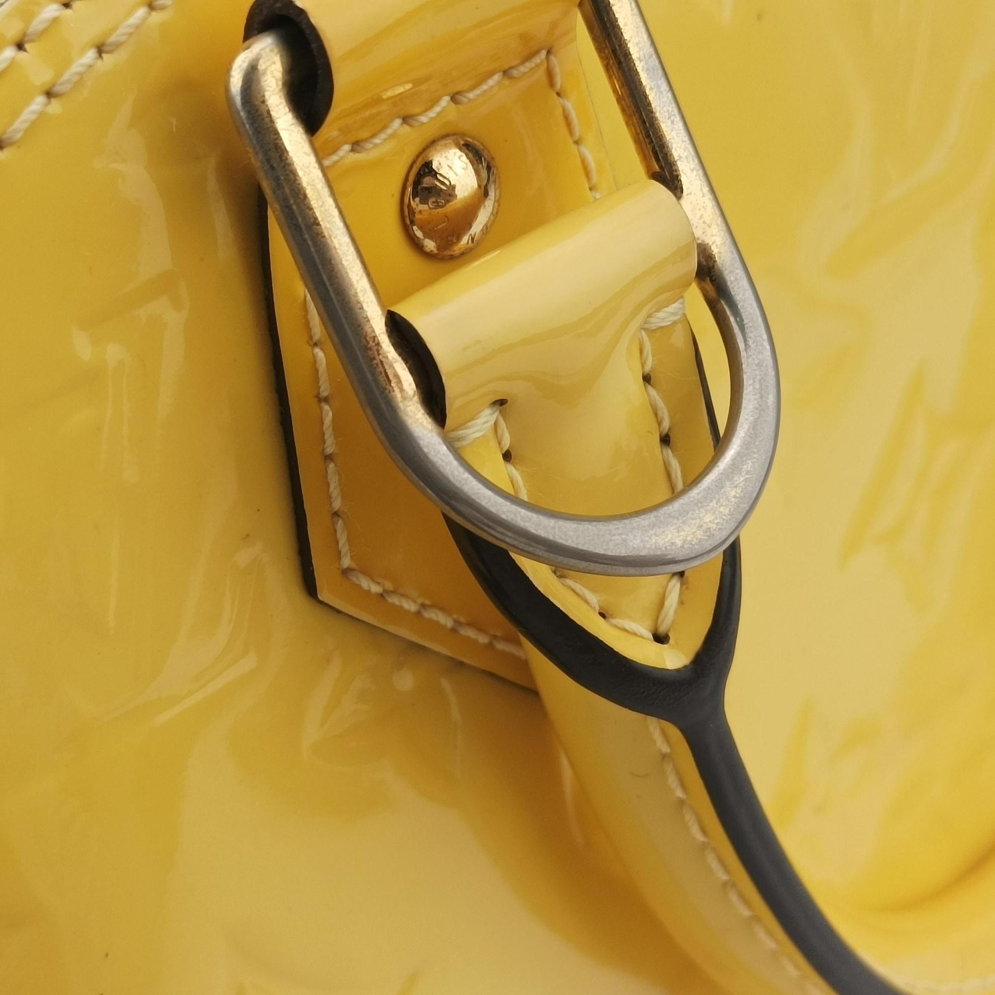 Pre-owned Louis Vuitton Alma BB Citrine Vernis M90104 shoulderbag | stylenewstar