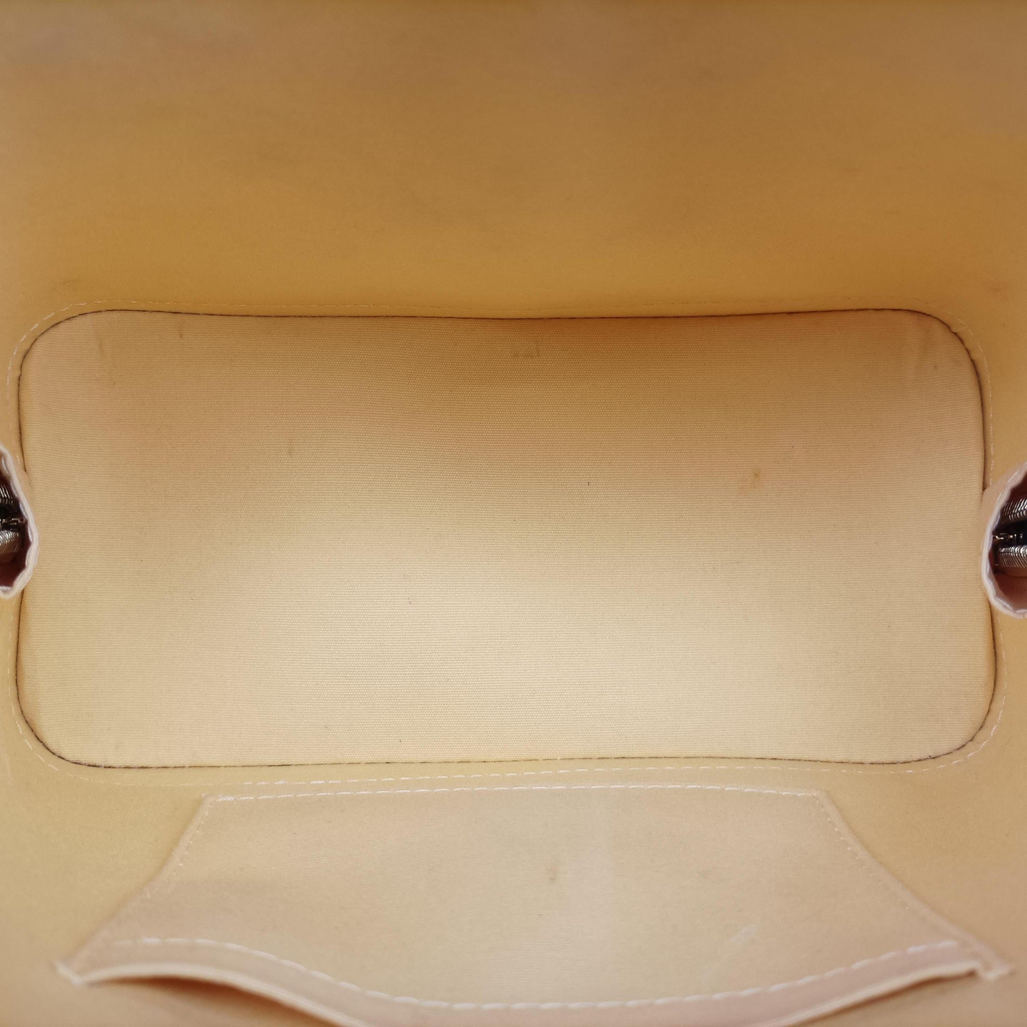 Pre-owned Louis Vuitton Alma BB Citrine Vernis M90104 shoulderbag | stylenewstar