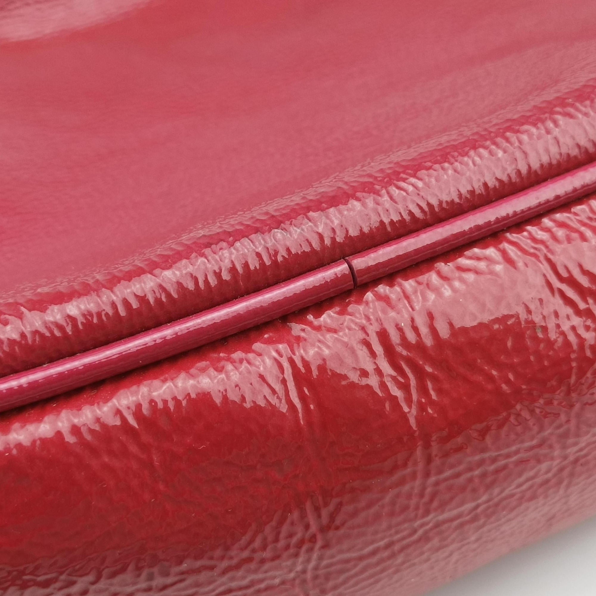 Vintage Gucci Soho Red Patent 308364 shoulderbag | stylenewstar