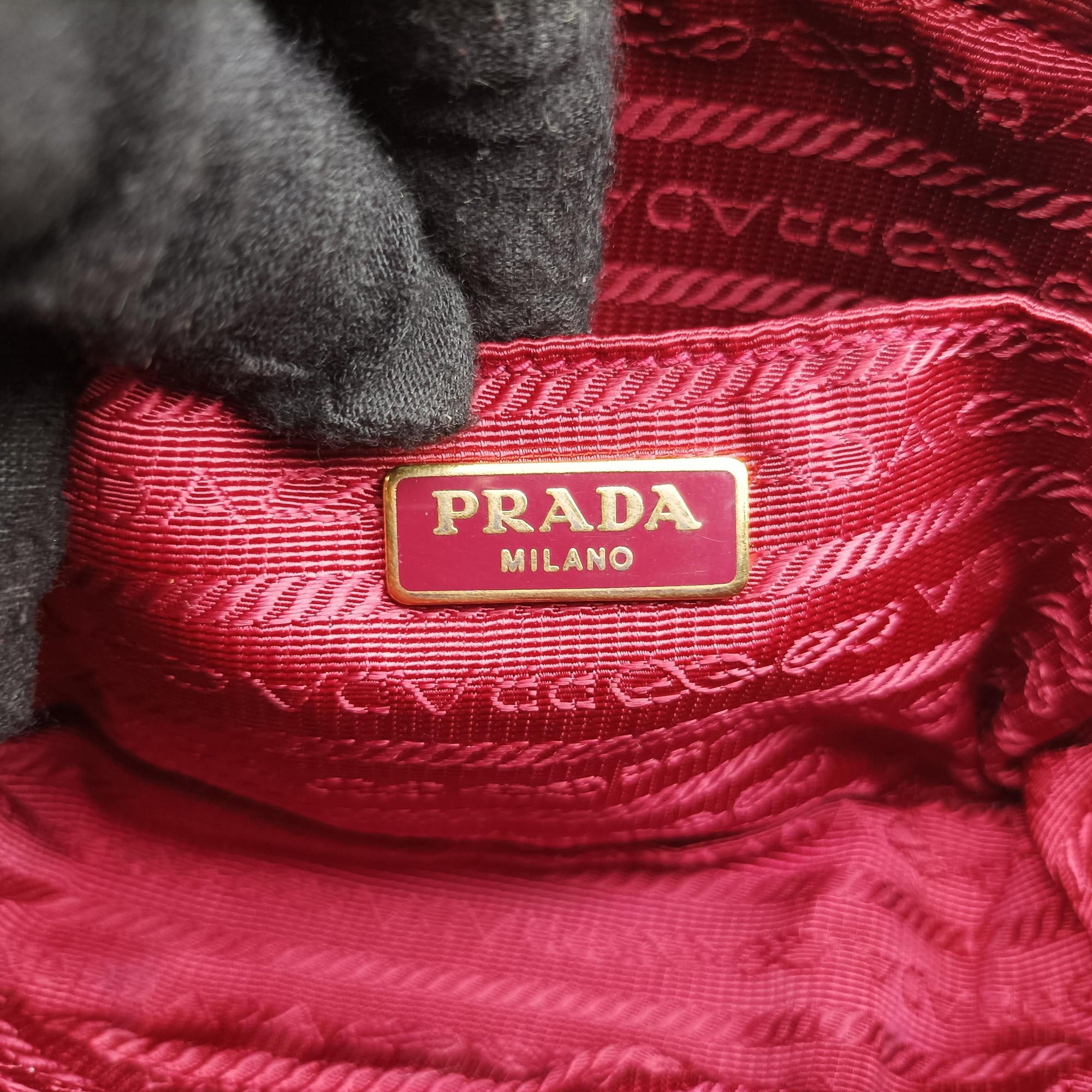 Vintage Prada VITELLO PHENIX Messenger Camera Rose SAFFIANO Leather 1N1674 shoulderbag | stylenewstar