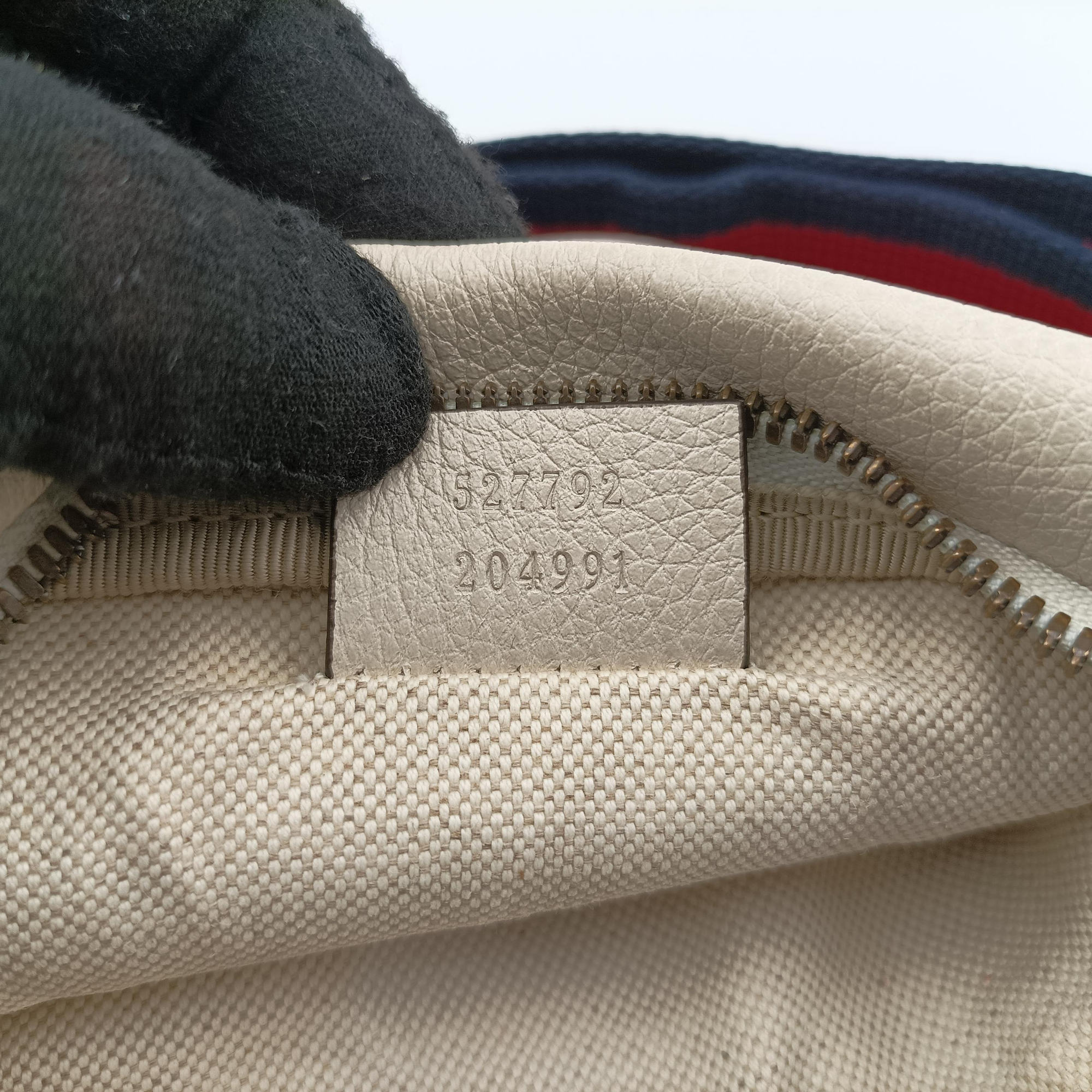 Secondhand Gucci Gucci print White Leather 527792 bum bag/waist bag | stylenewstar
