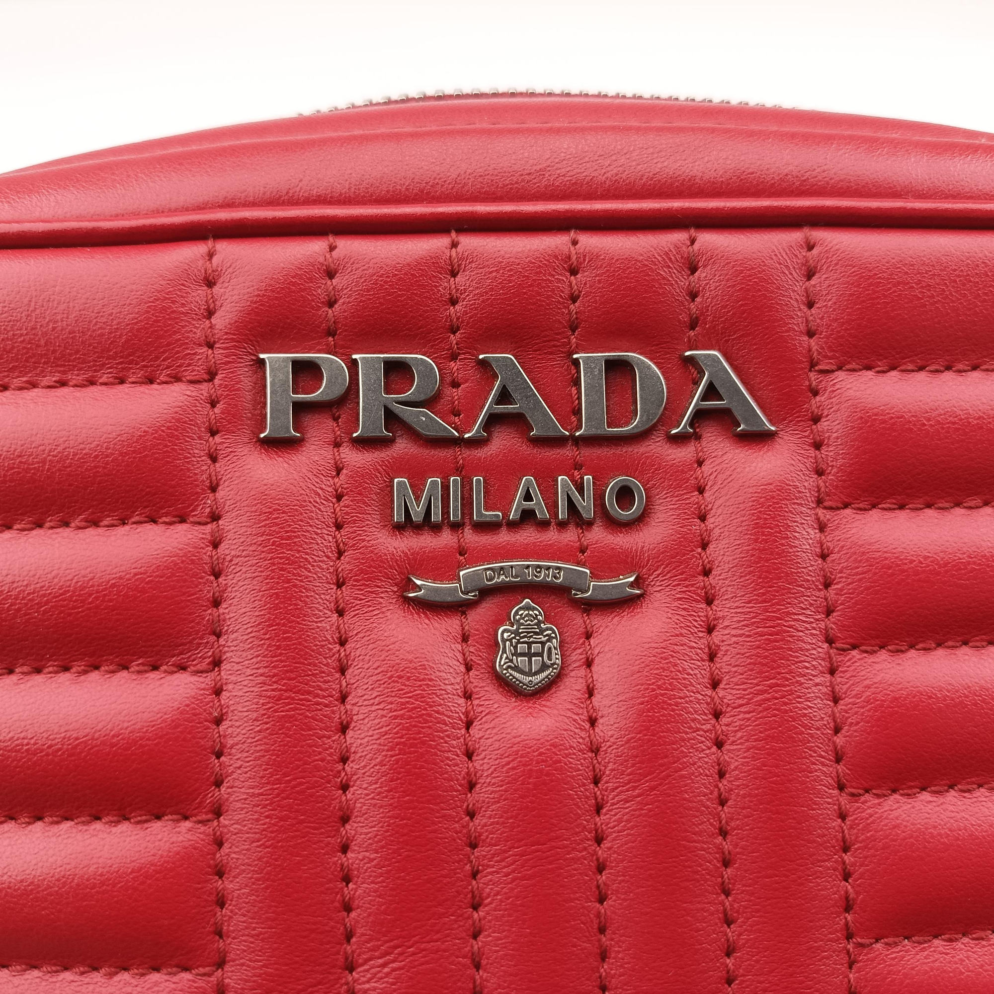 Vintage Prada Diagramme Red Leather 1BH083 shoulderbag | stylenewstar