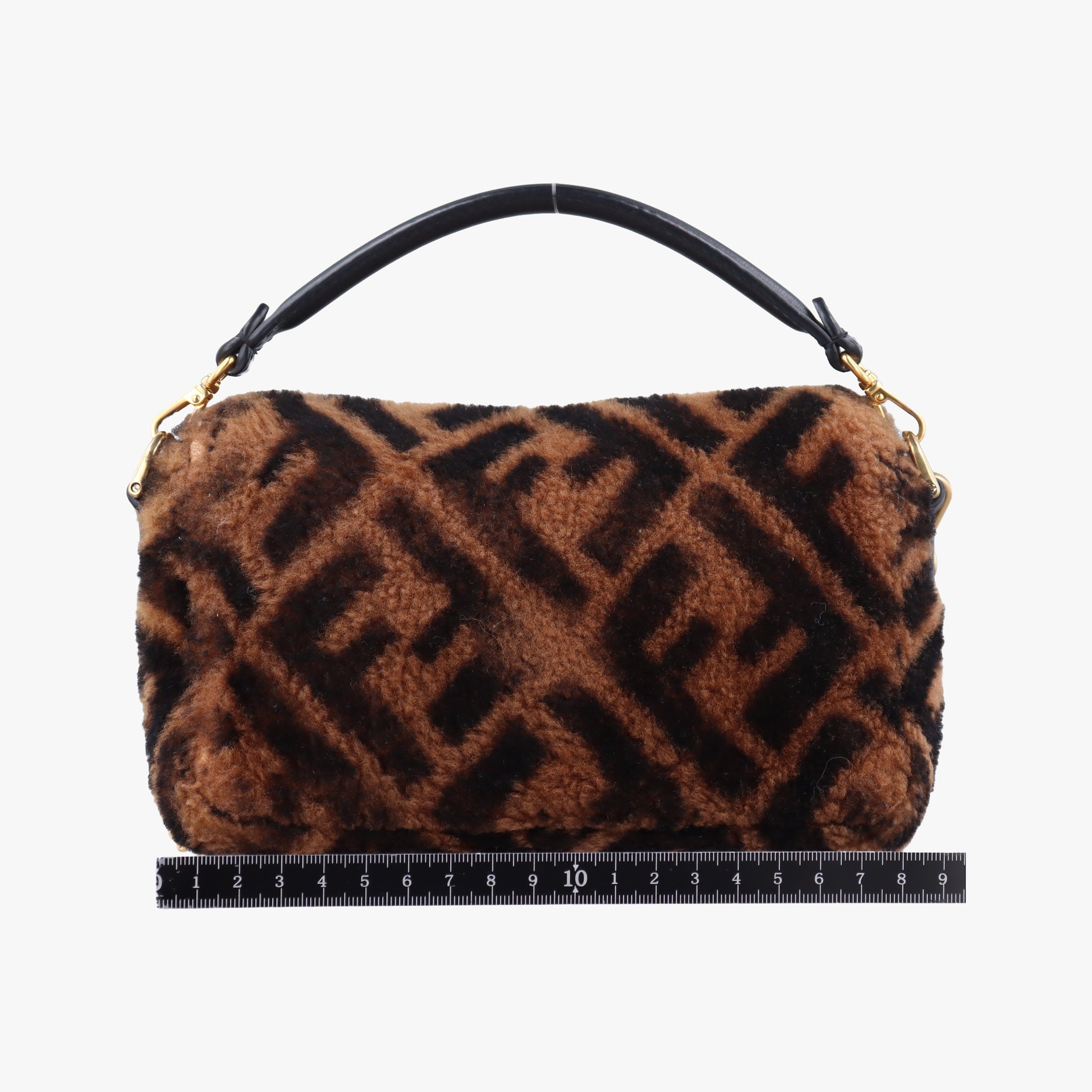 Vintage Fendi BAGUETTE Brown×Black fur 8BS017 shoulderbag | stylenewstar